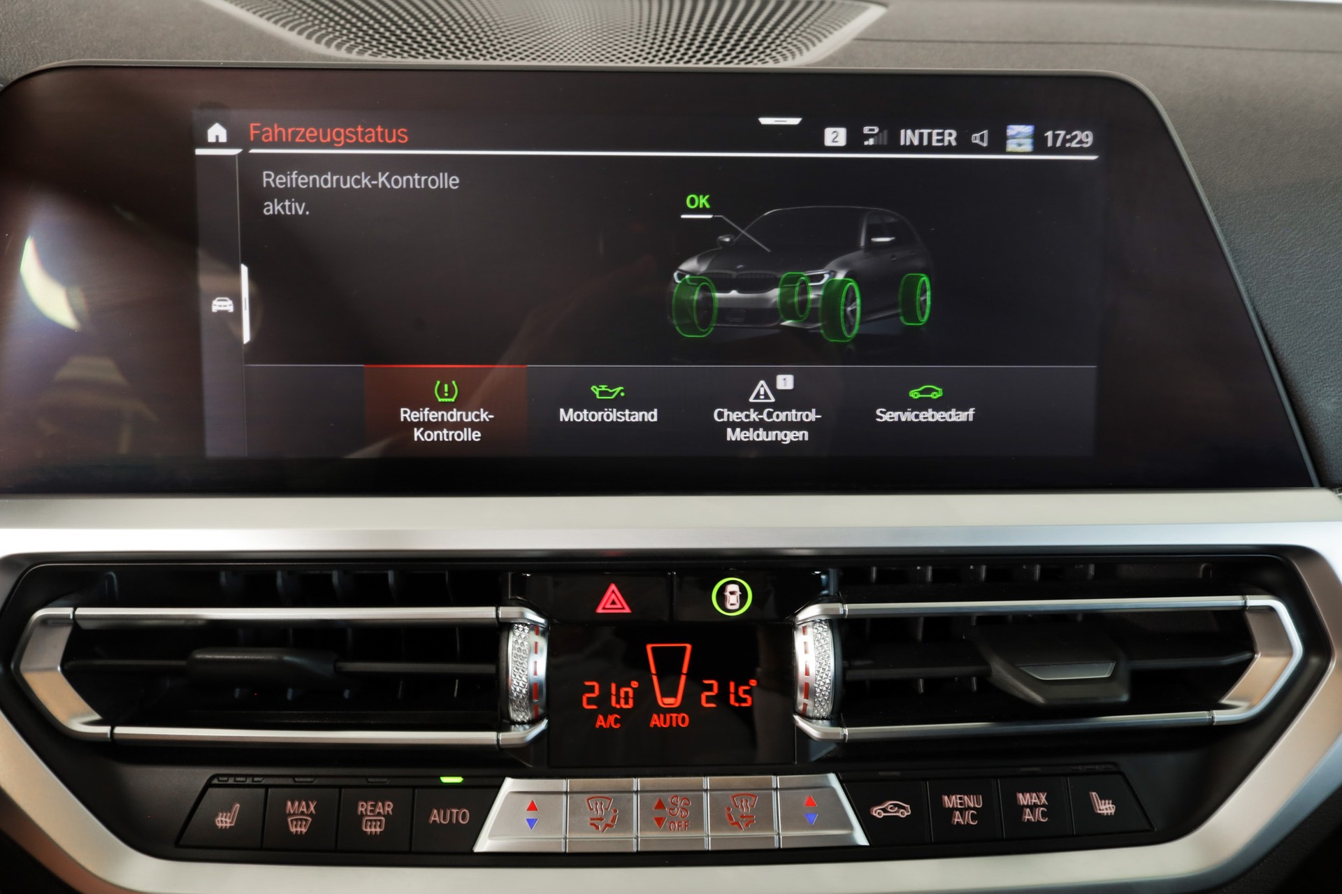 BMW M340i xDriveTouring Steptronic M Sport-image-22