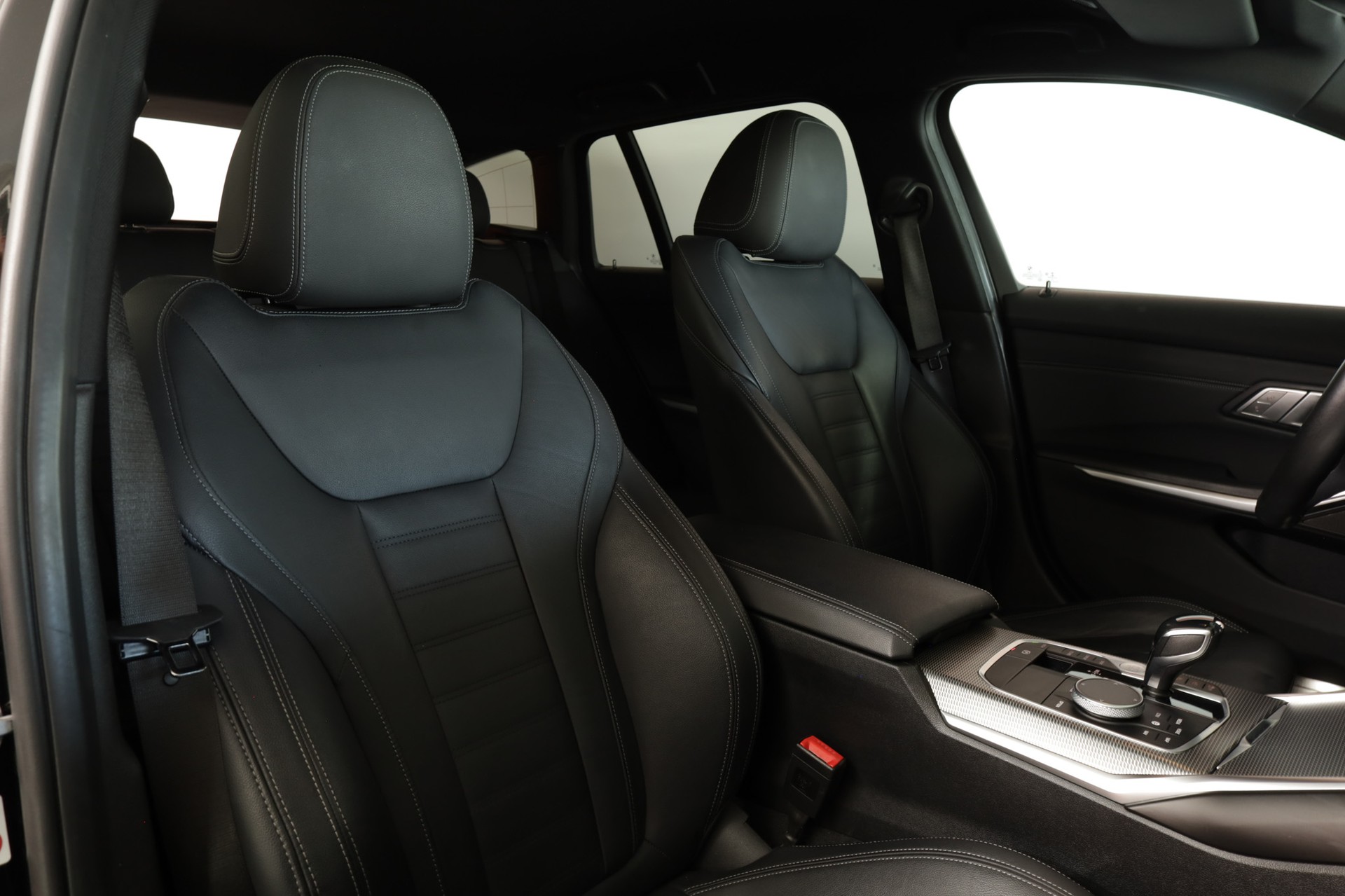 BMW M340i xDriveTouring Steptronic M Sport-image-25