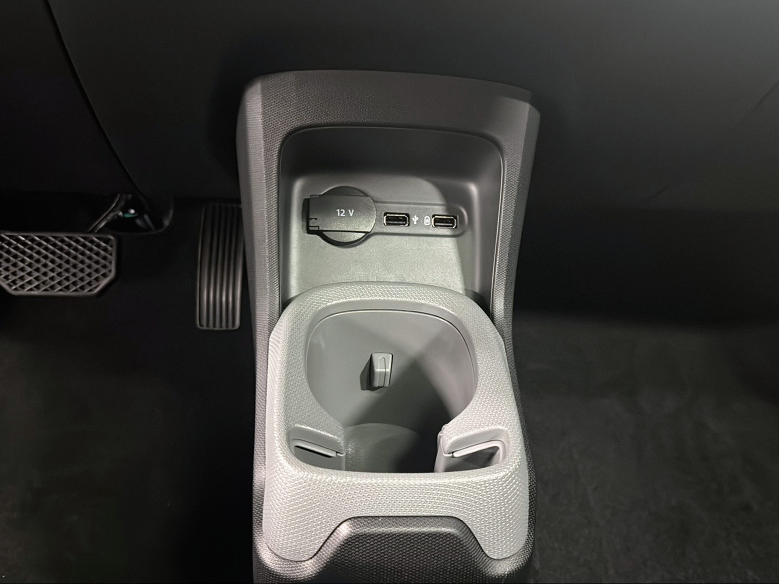 LEAPMOTOR T03 37kWh-image-18