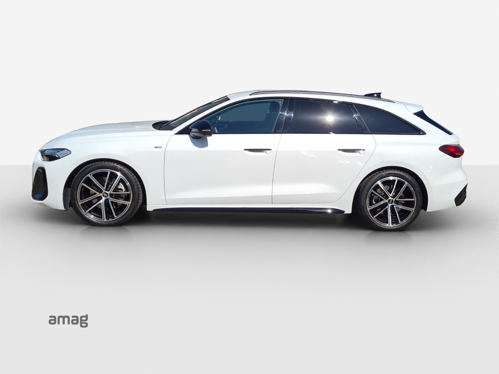 AUDI A5 Avant TDI quattro 150 kW S tronic-image-1