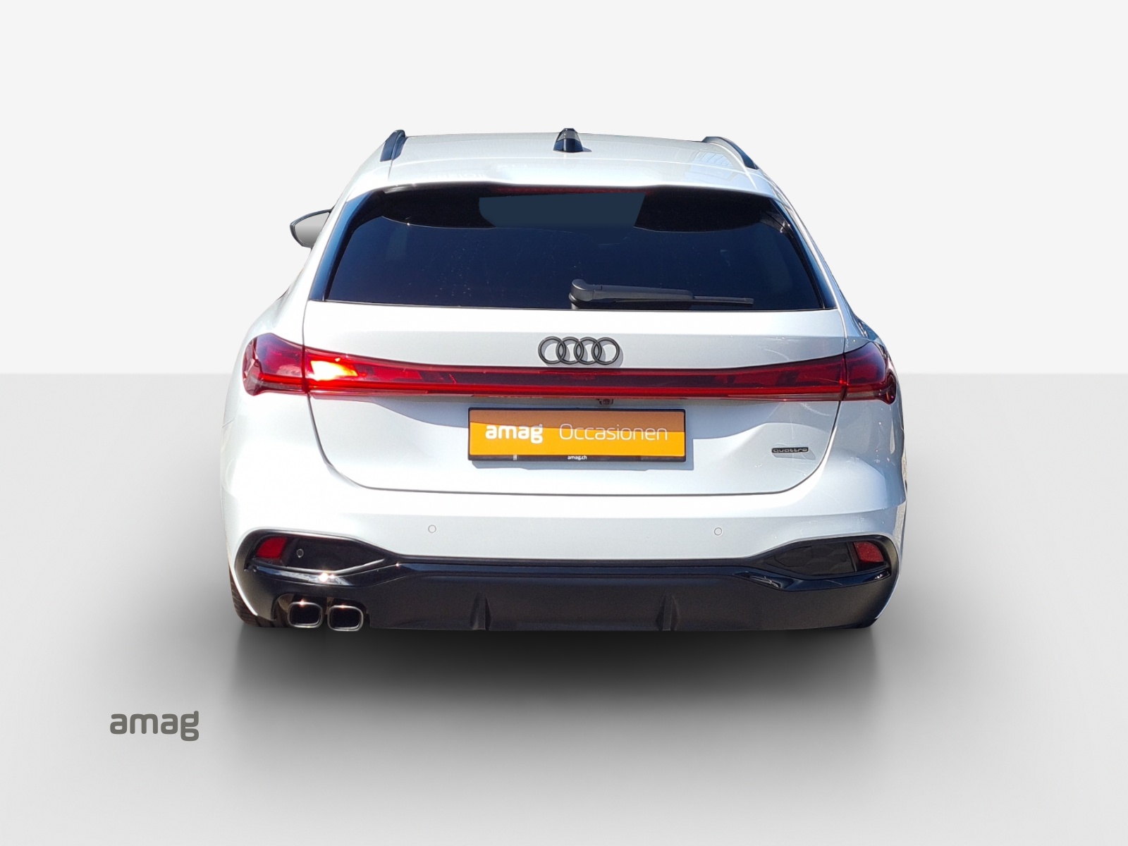 AUDI A5 Avant TDI quattro 150 kW S tronic-image-3