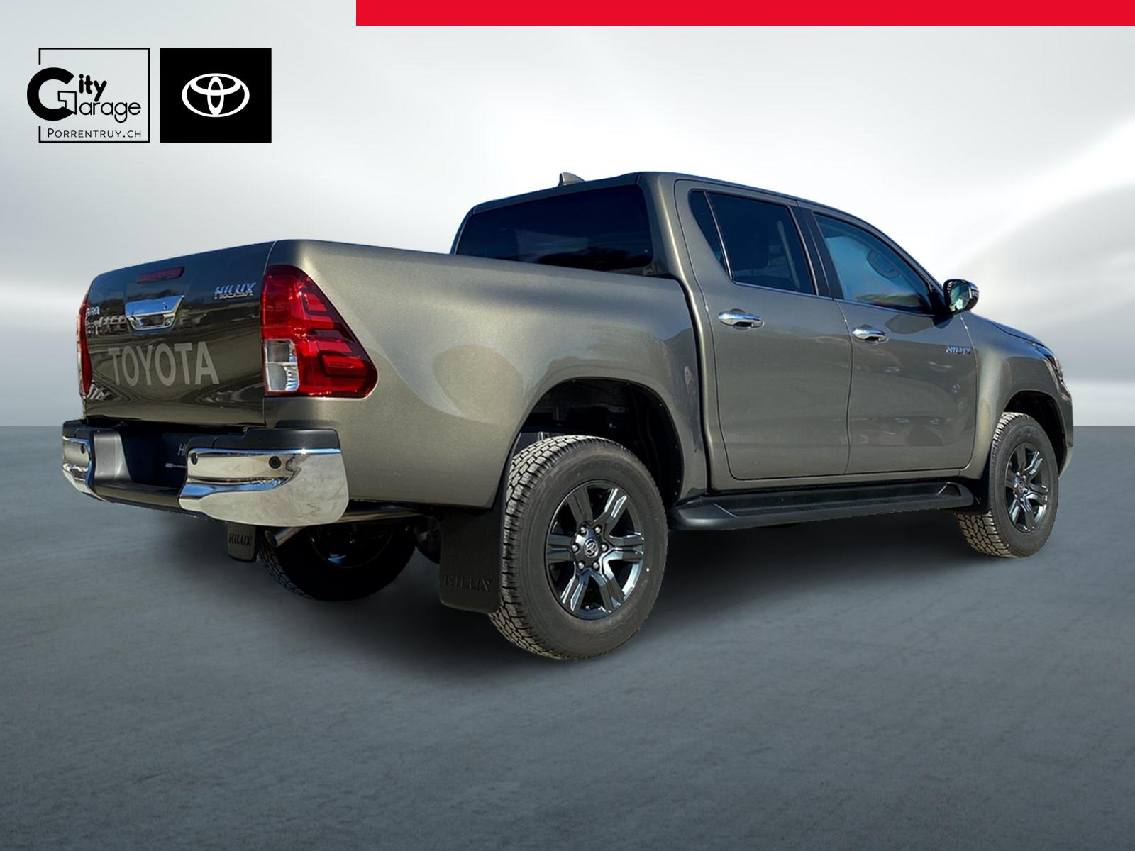 TOYOTA Hilux Double Cab.-Pick-up 2.8 D-4D MHEV 204 Style-image-10