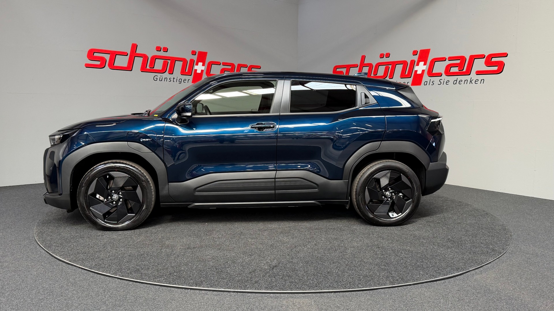 TOYOTA Urban Cruiser 61 kWh Trend-showroom-element-2