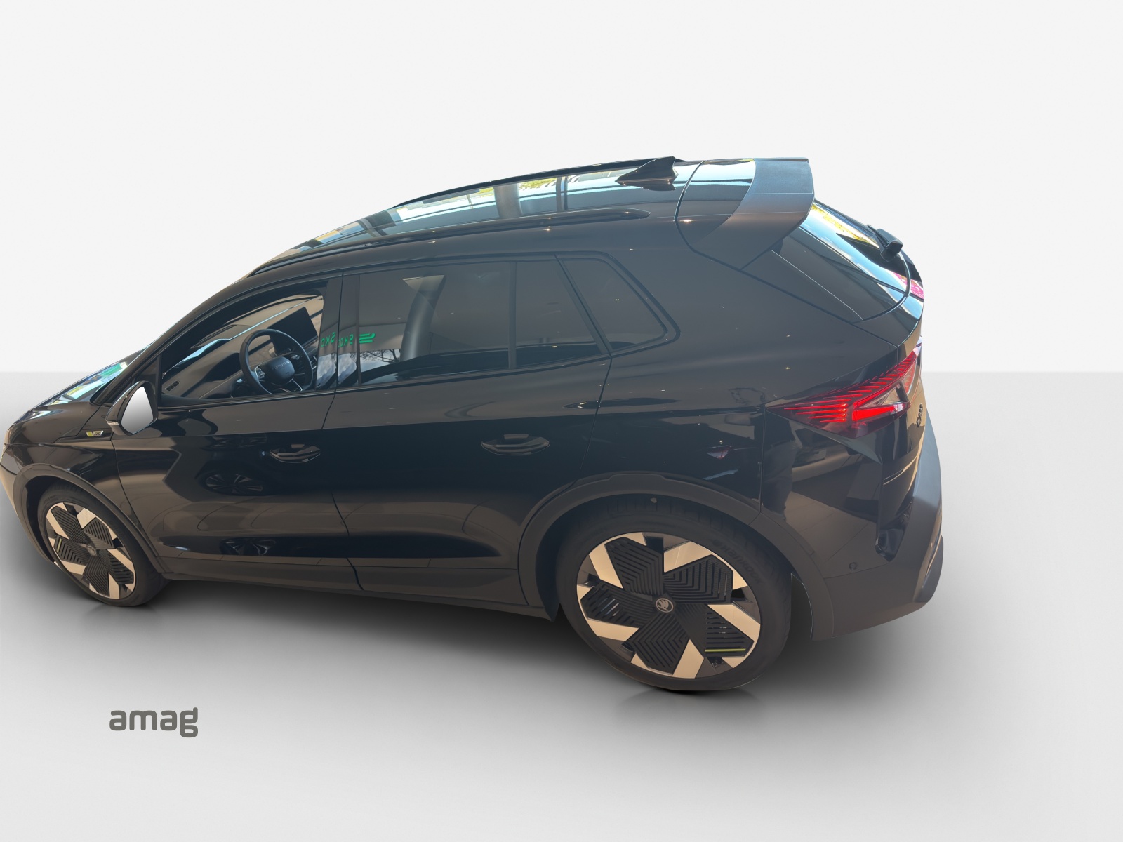 SKODA Elroq RS 4x4-image-1