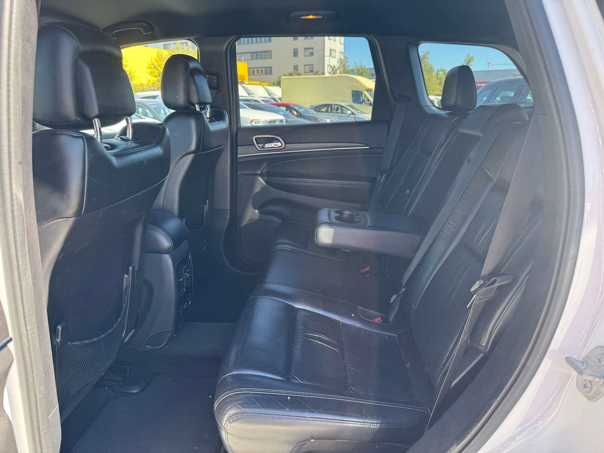 JEEP Grand Cherokee 3.0 CRD Limited Automatic-image-9