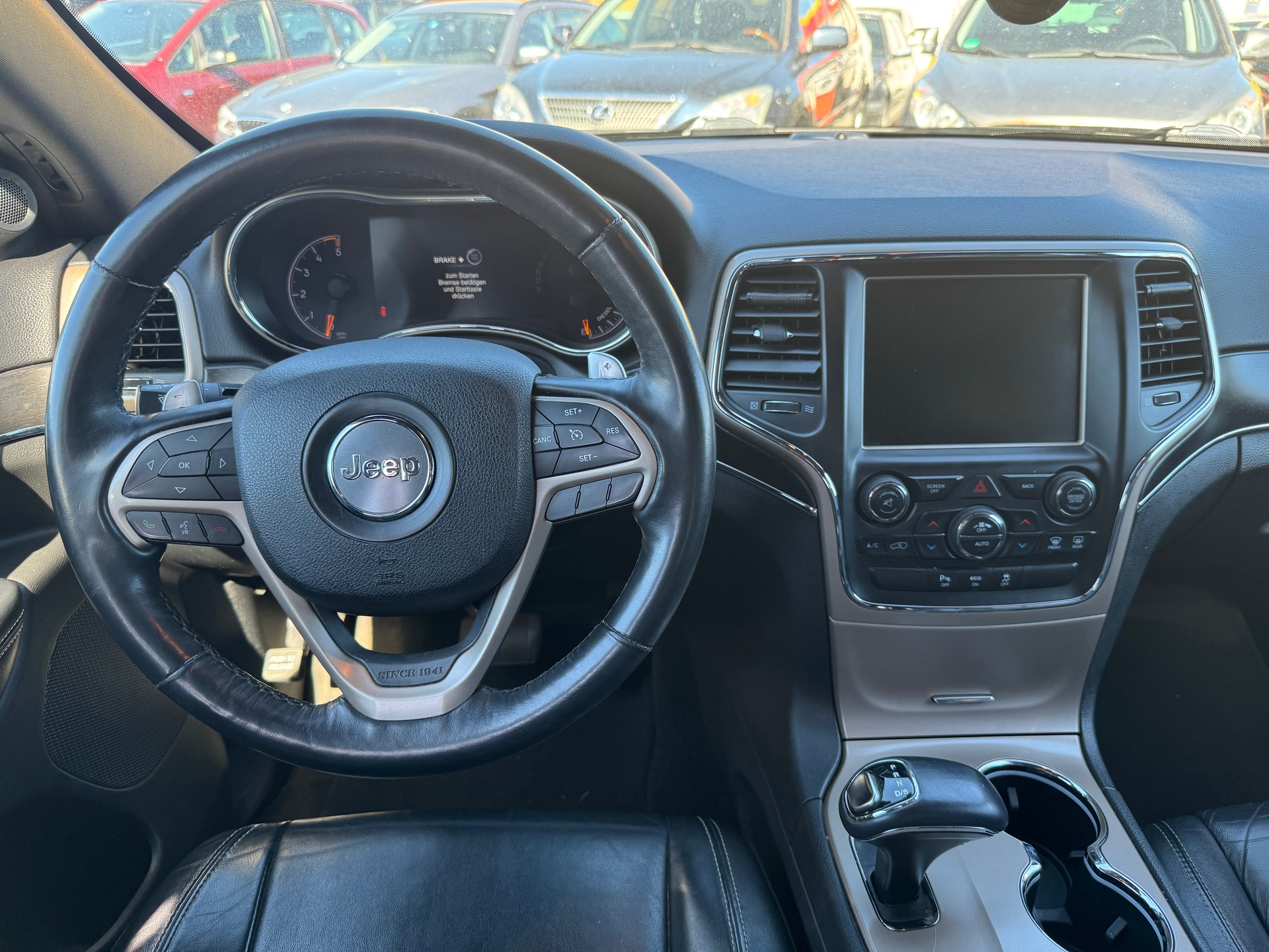 JEEP Grand Cherokee 3.0 CRD Limited Automatic-image-6