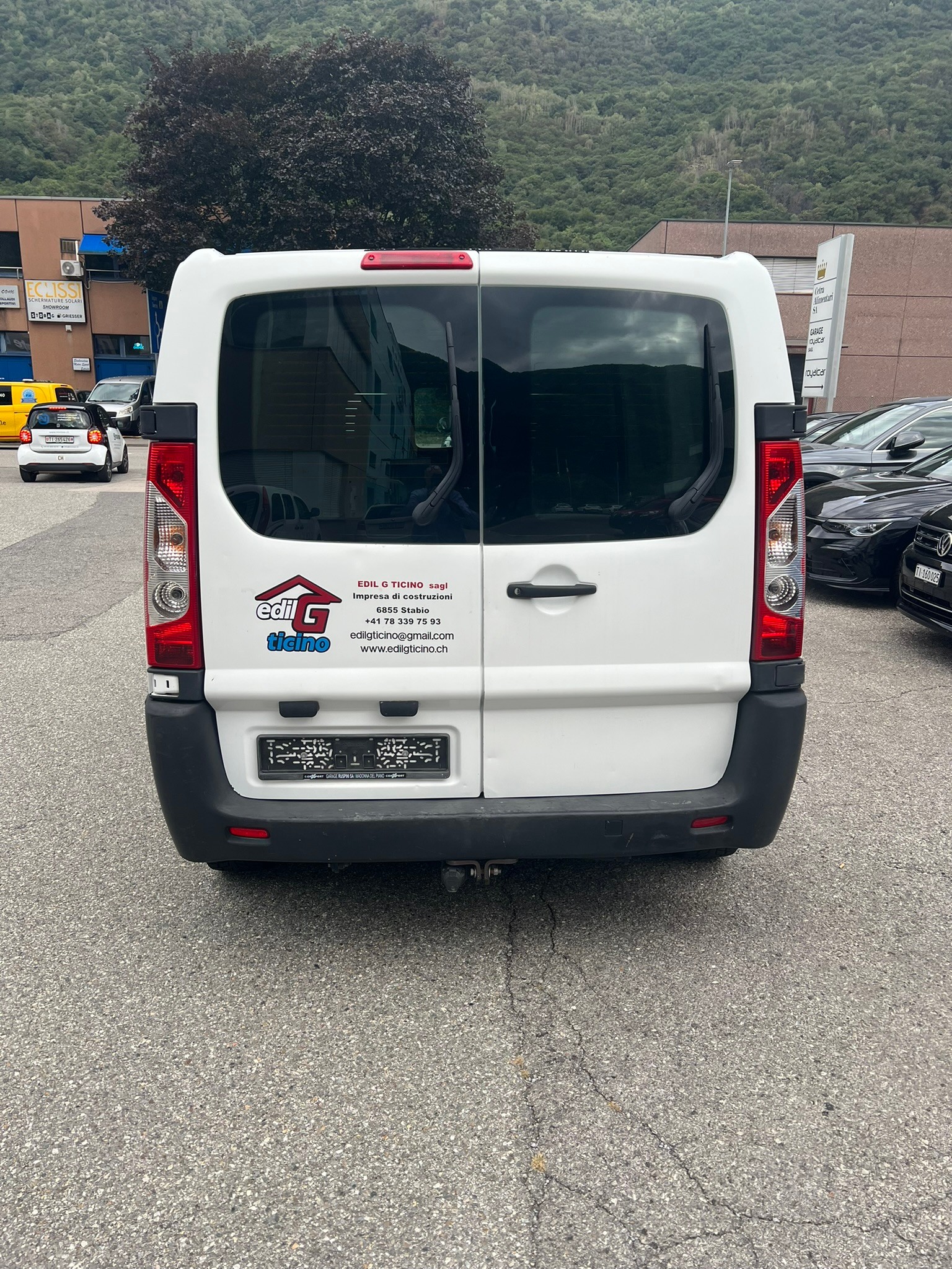 PEUGEOT Expert 2.0 HDi 229 L1H1-image-4