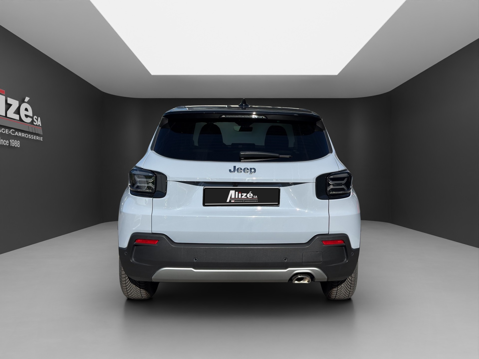 JEEP Avenger 1.2 Turbo MHEV Summit-image-5