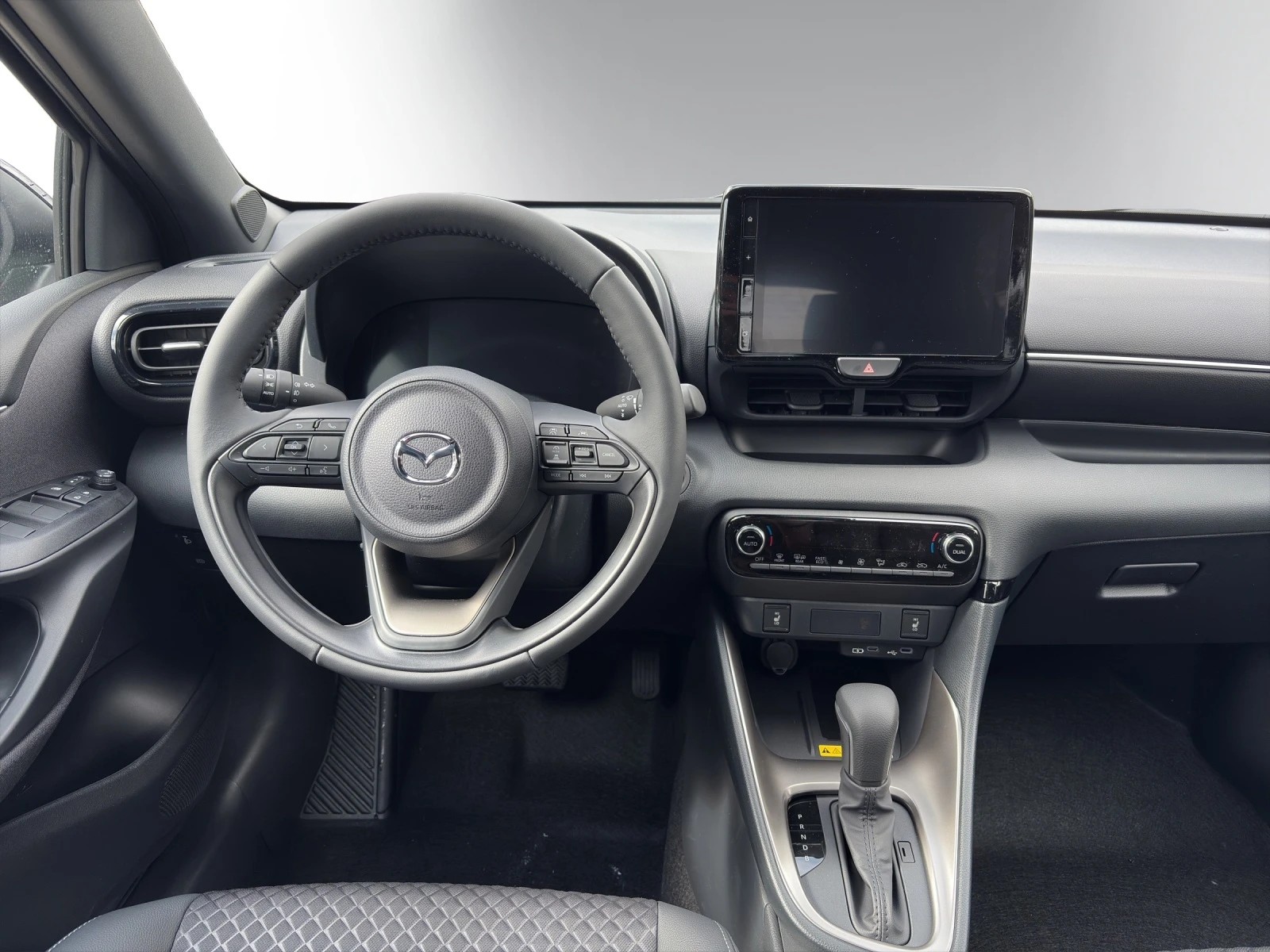 MAZDA 2 Hybrid Homura-image-8