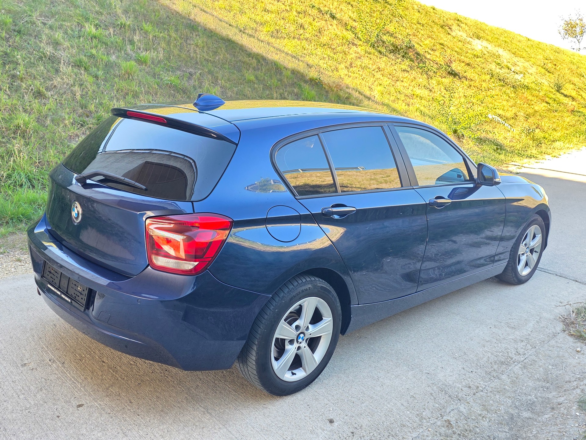 BMW 118d Urban Line-image-3