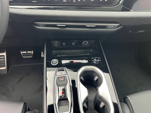 AUDI A6 allroad TDI quattro 220 kW S tronic-image-12