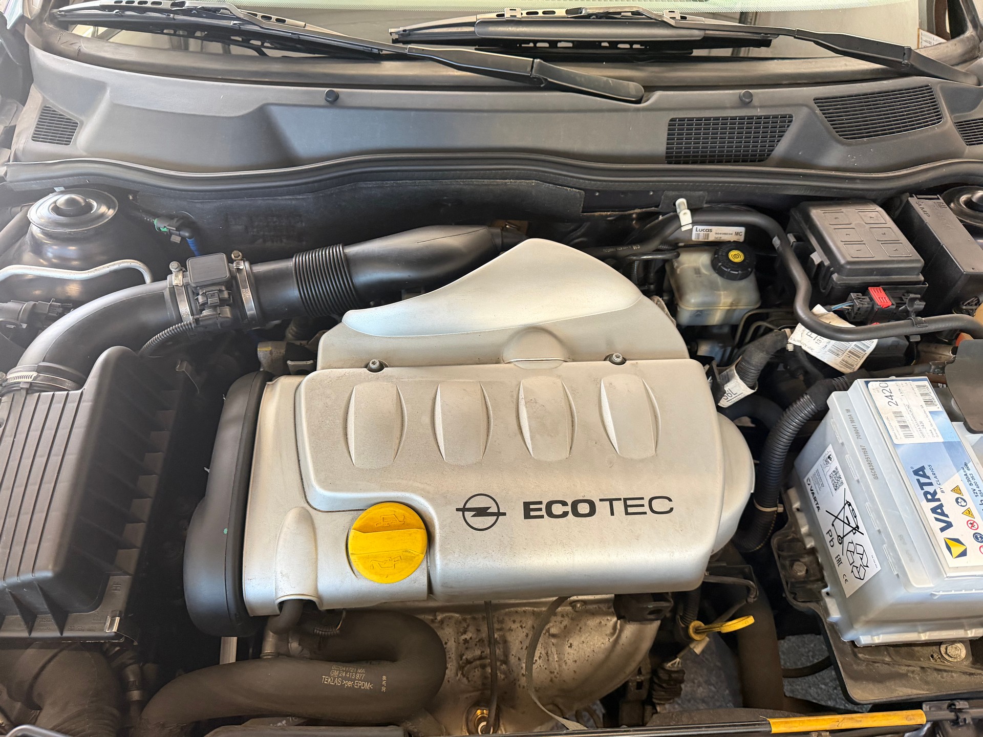 OPEL Astra Caravan 1.8i 16V Comfort-image-13