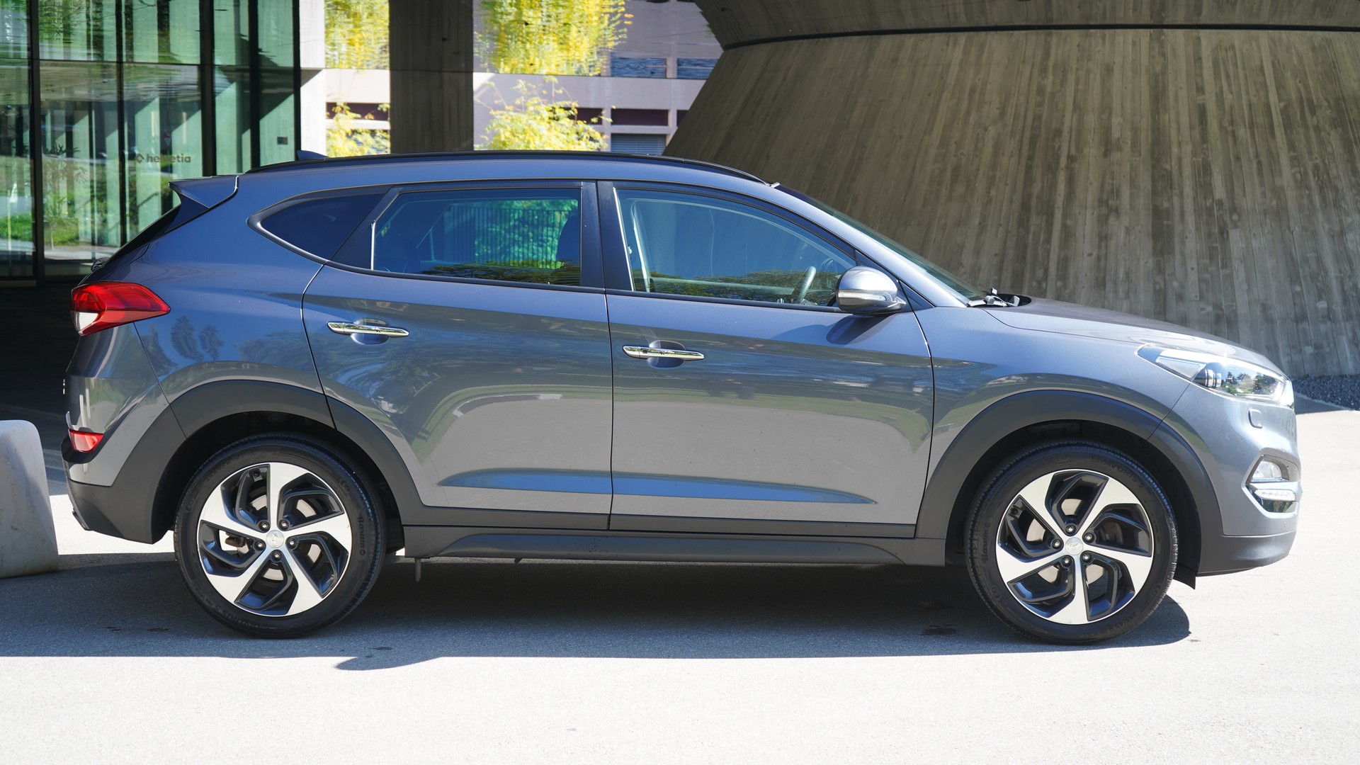 HYUNDAI Tucson 1.6 TGDI Vertex 4WD Automatic-image-3