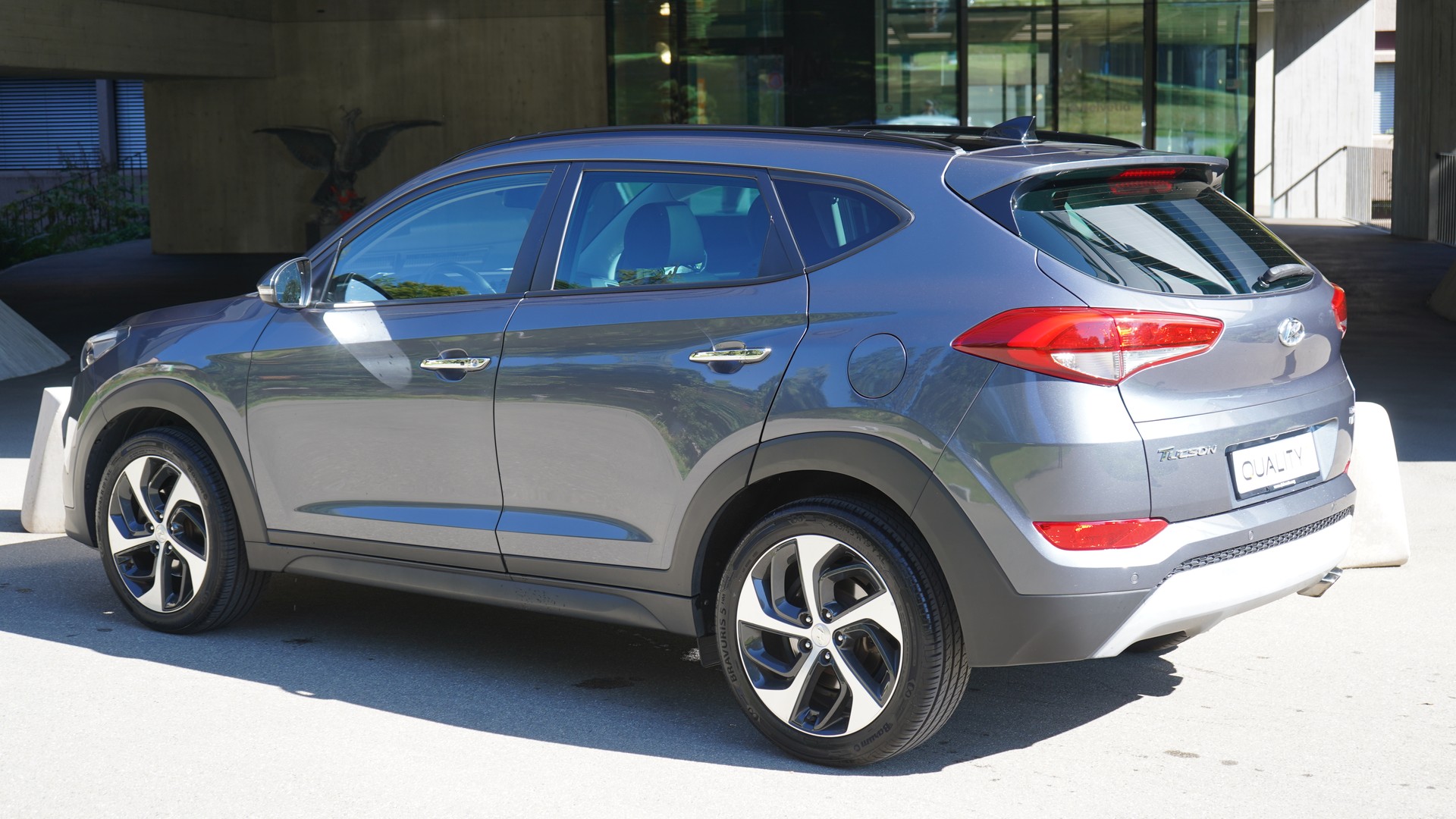 HYUNDAI Tucson 1.6 TGDI Vertex 4WD Automatic-image-2