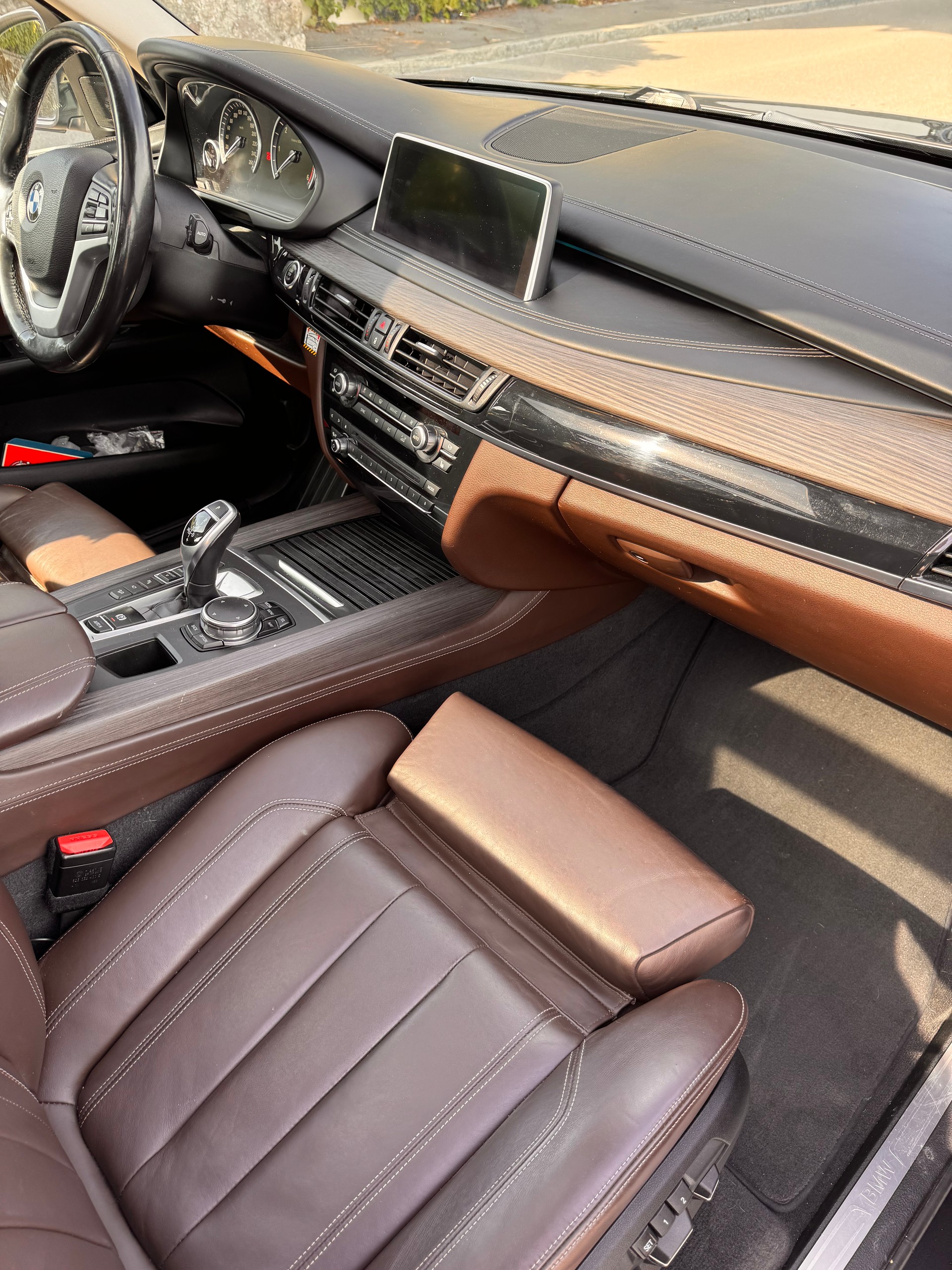 BMW 30d xDrive - sehr gute Ausstattung-image-5