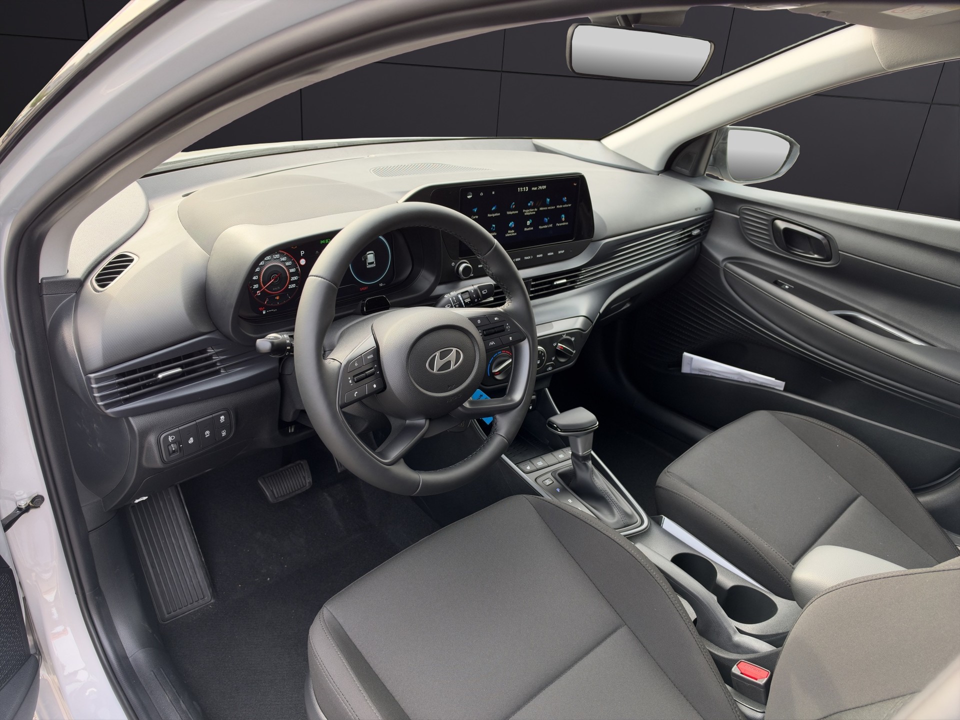 HYUNDAI i20 1.0 T-GDi Amplia GO! DCT-image-13