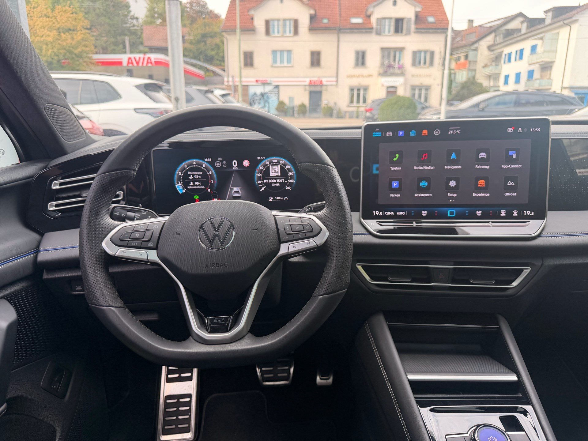 VW Tiguan 2.0 TSI 265PS 4Motion R-Line ***360° KAMERA & PANORAMADACH***-image-8