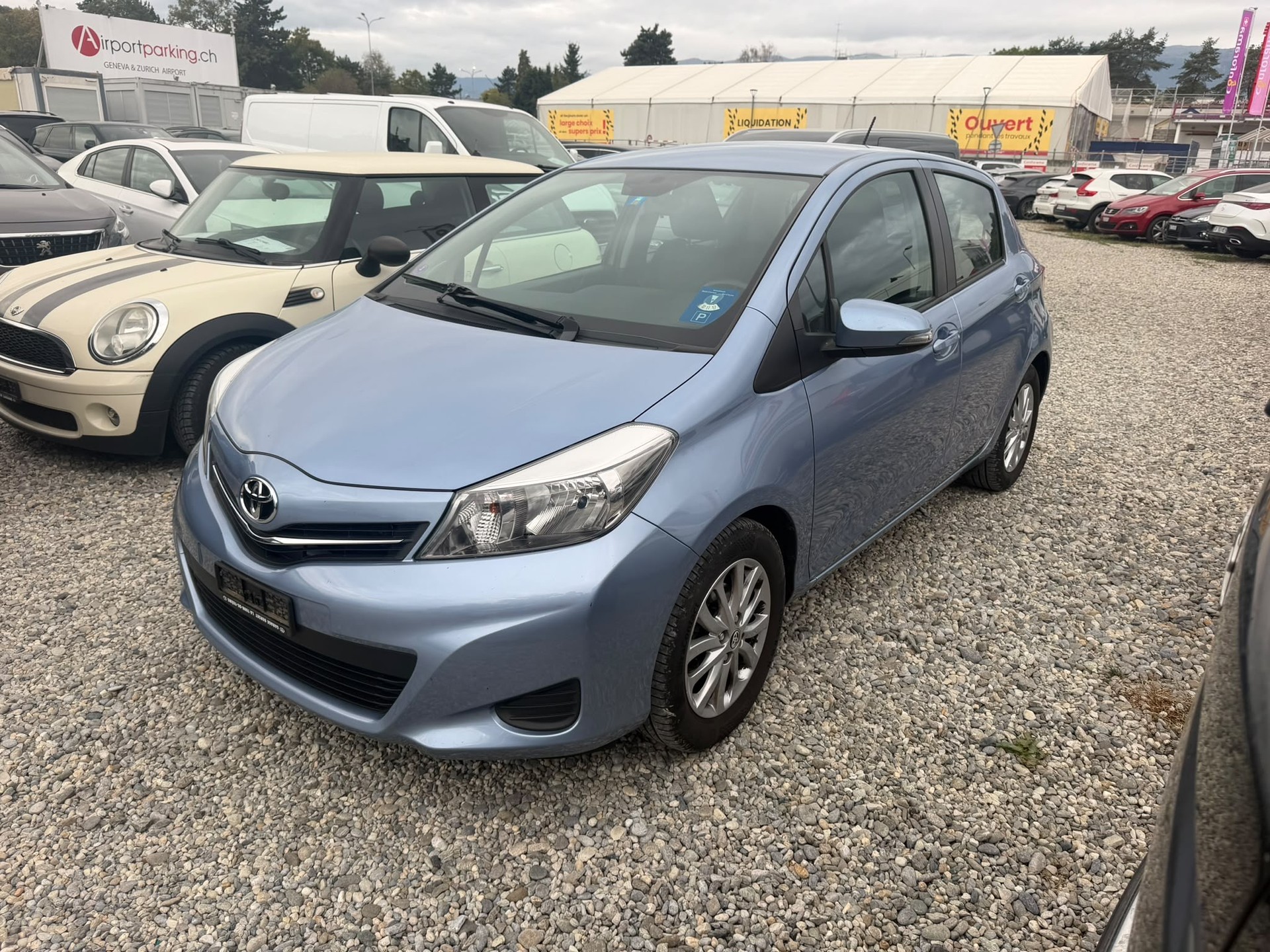 TOYOTA Yaris 1.33 Luna Multidrive-image-1