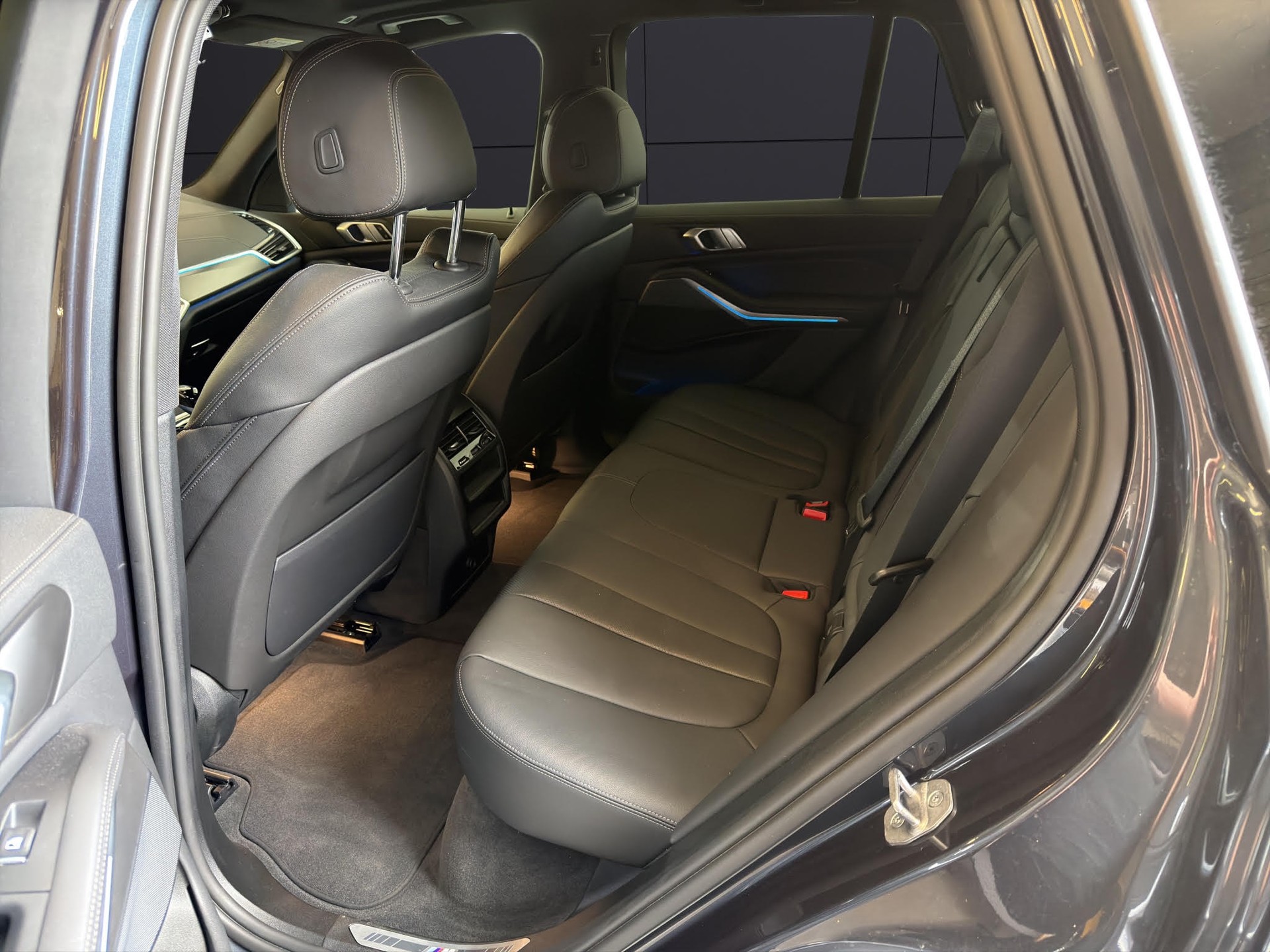BMW X5 xDrive45e M Sport Steptronic-image-10