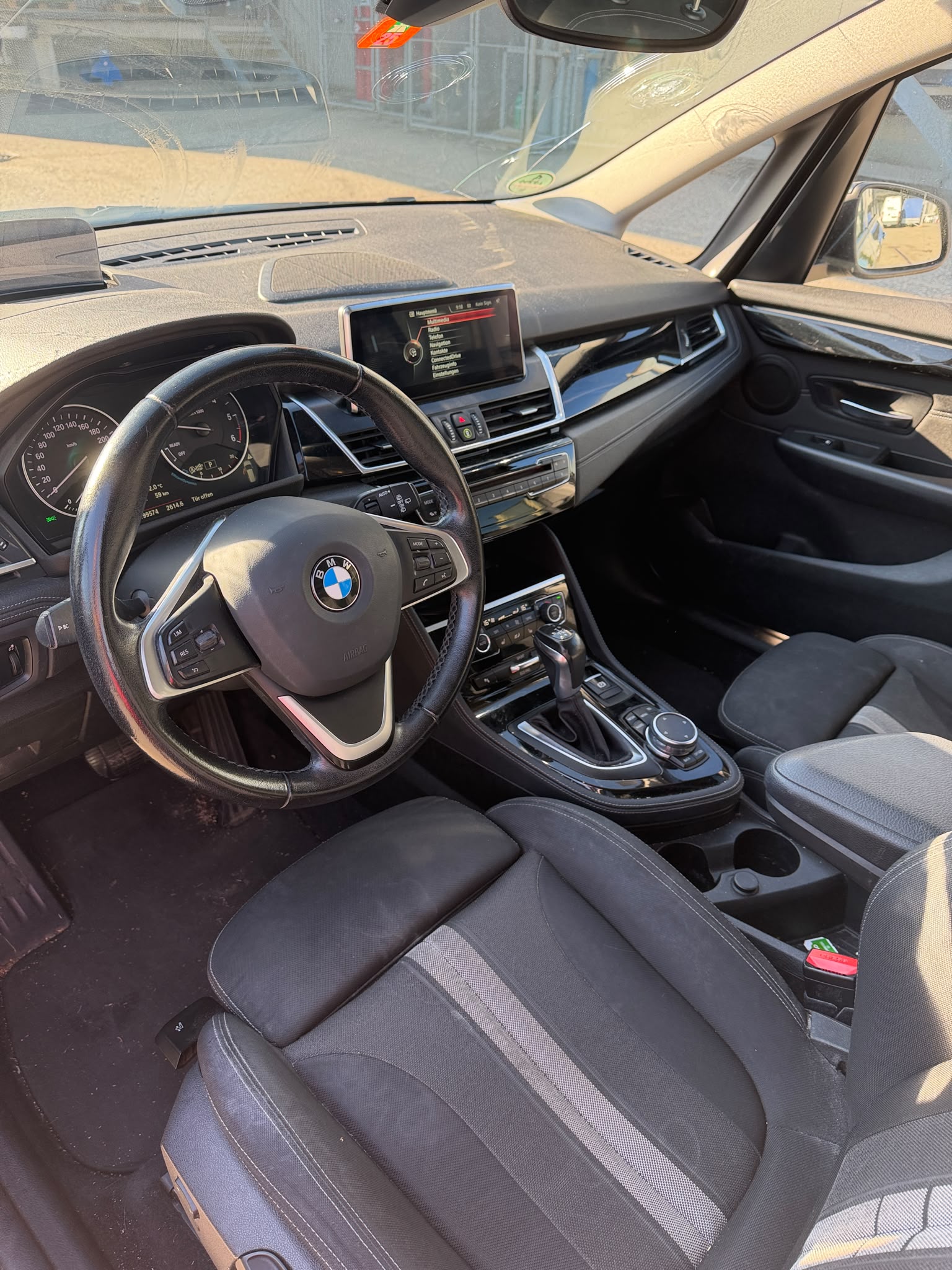 BMW 220d Gran Tourer Sport Line Steptronic-image-8