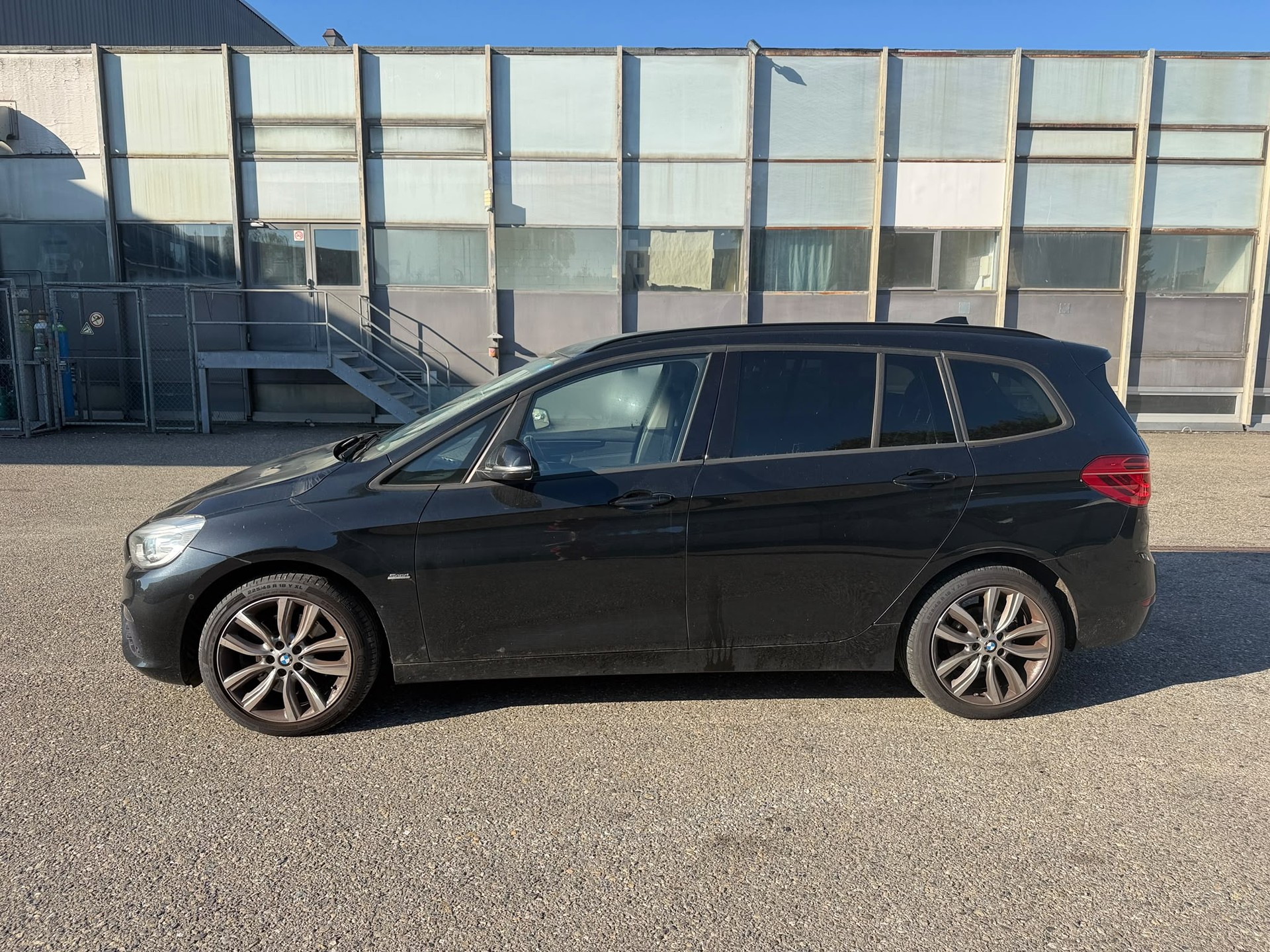 BMW 220d Gran Tourer Sport Line Steptronic-image-6