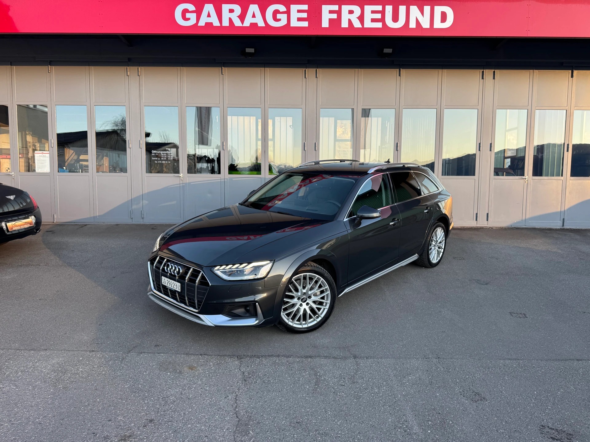 AUDI A4 allroad 45 TDI quattro tiptronic-image-3