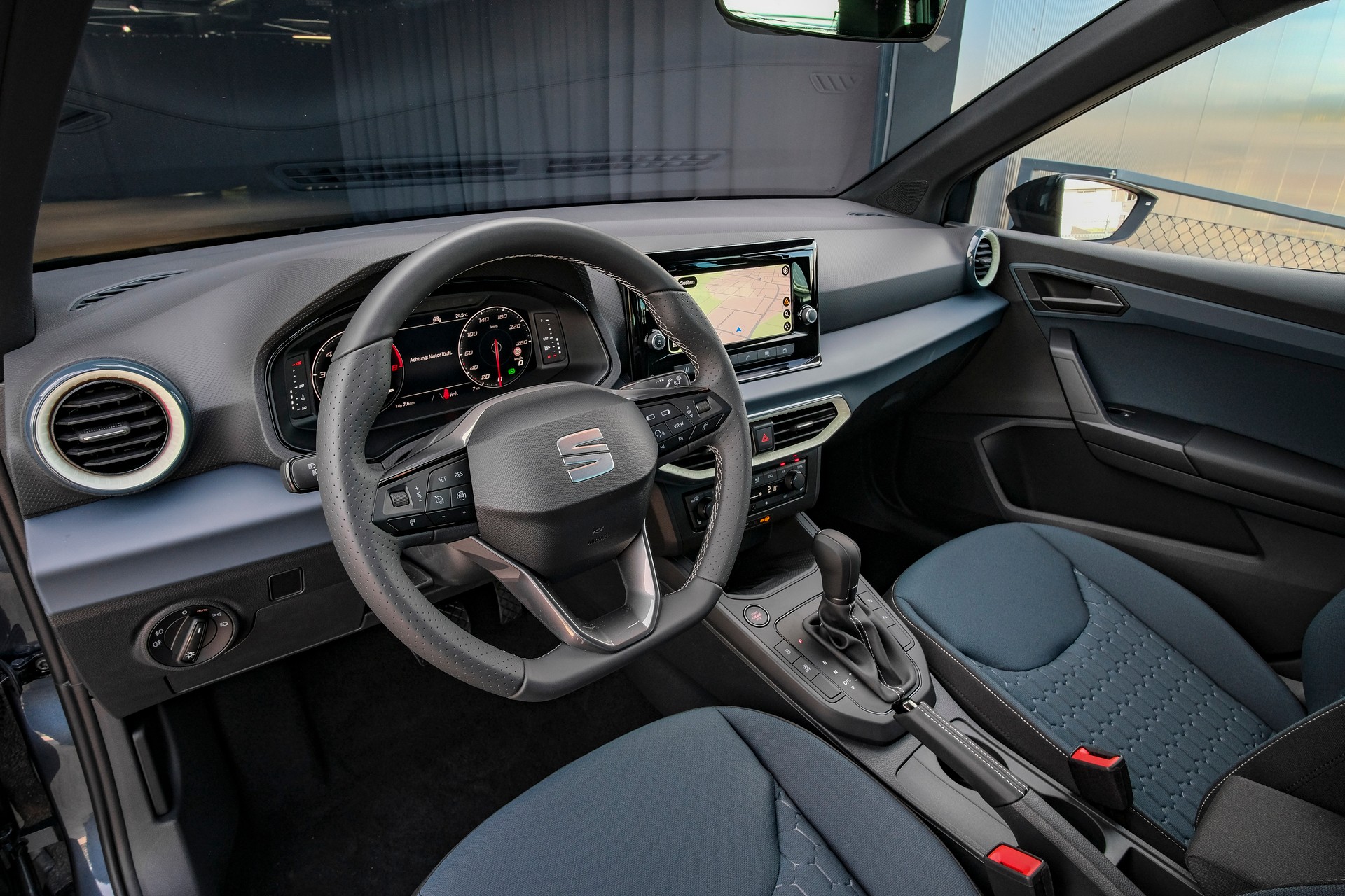 SEAT Arona 1.0 TSI Eco Style DSG-image-11