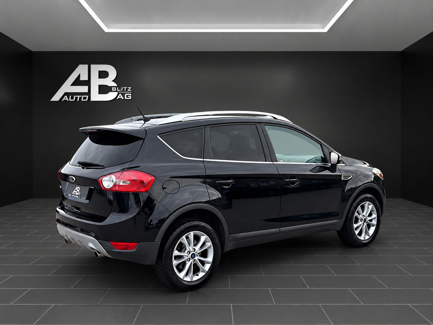 FORD Kuga 2.0 TDCi Titanium 4WD PowerShift mit 140 PS-image-4