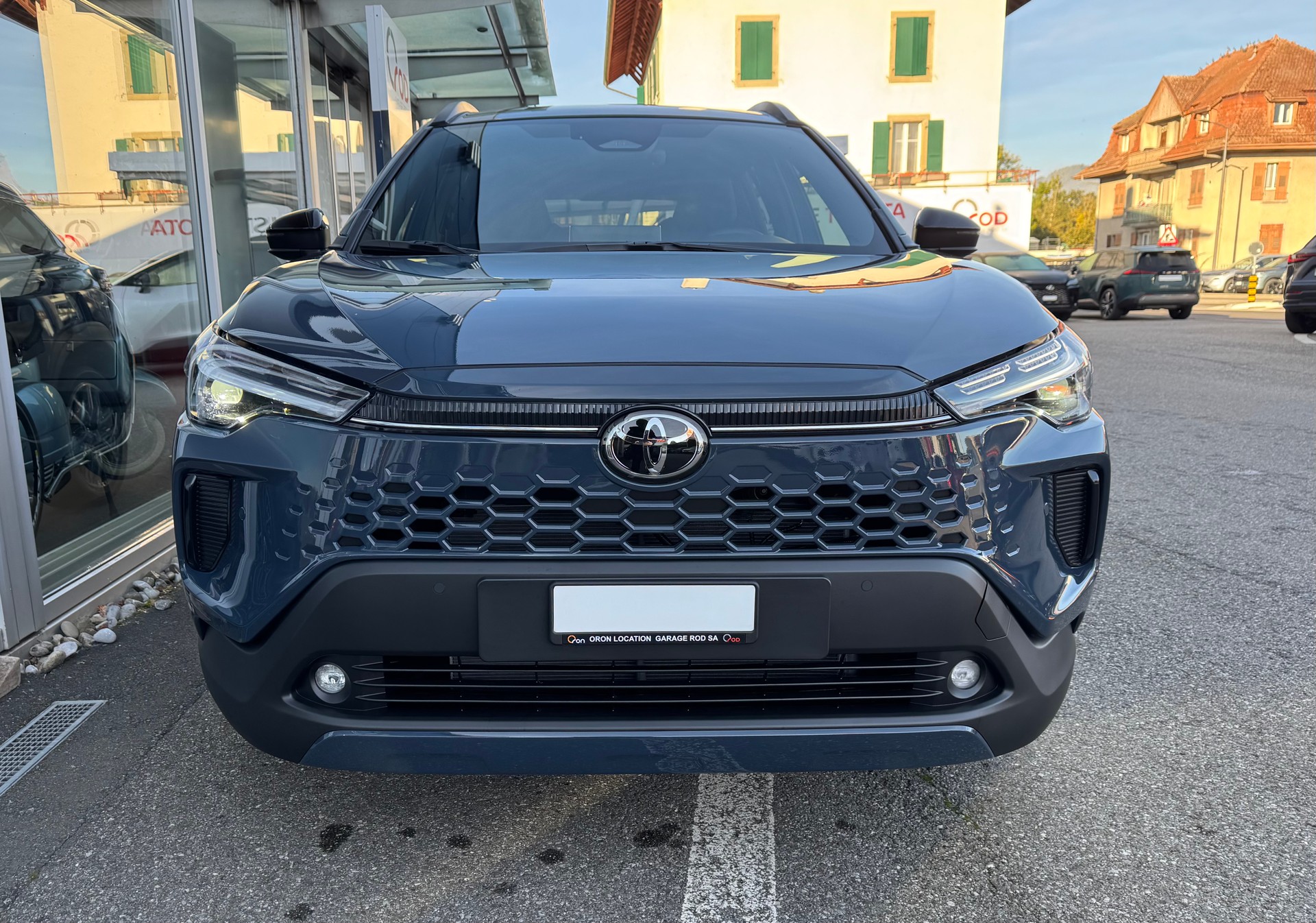 TOYOTA Corolla Cross 2.0 Trend e-CVT-image-1