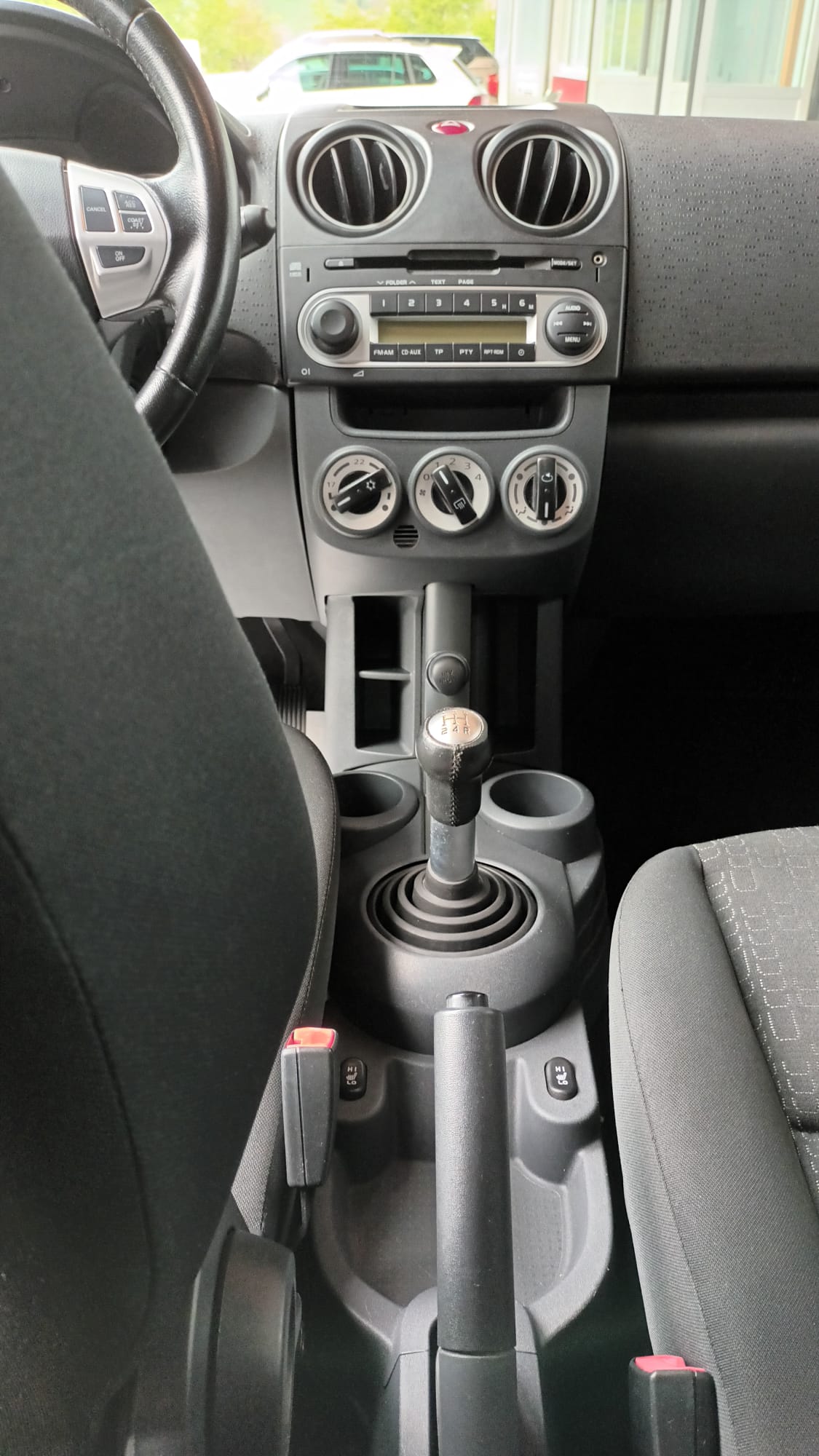 MITSUBISHI Colt 1.3 16V Jubilé35 ClearTec-image-9