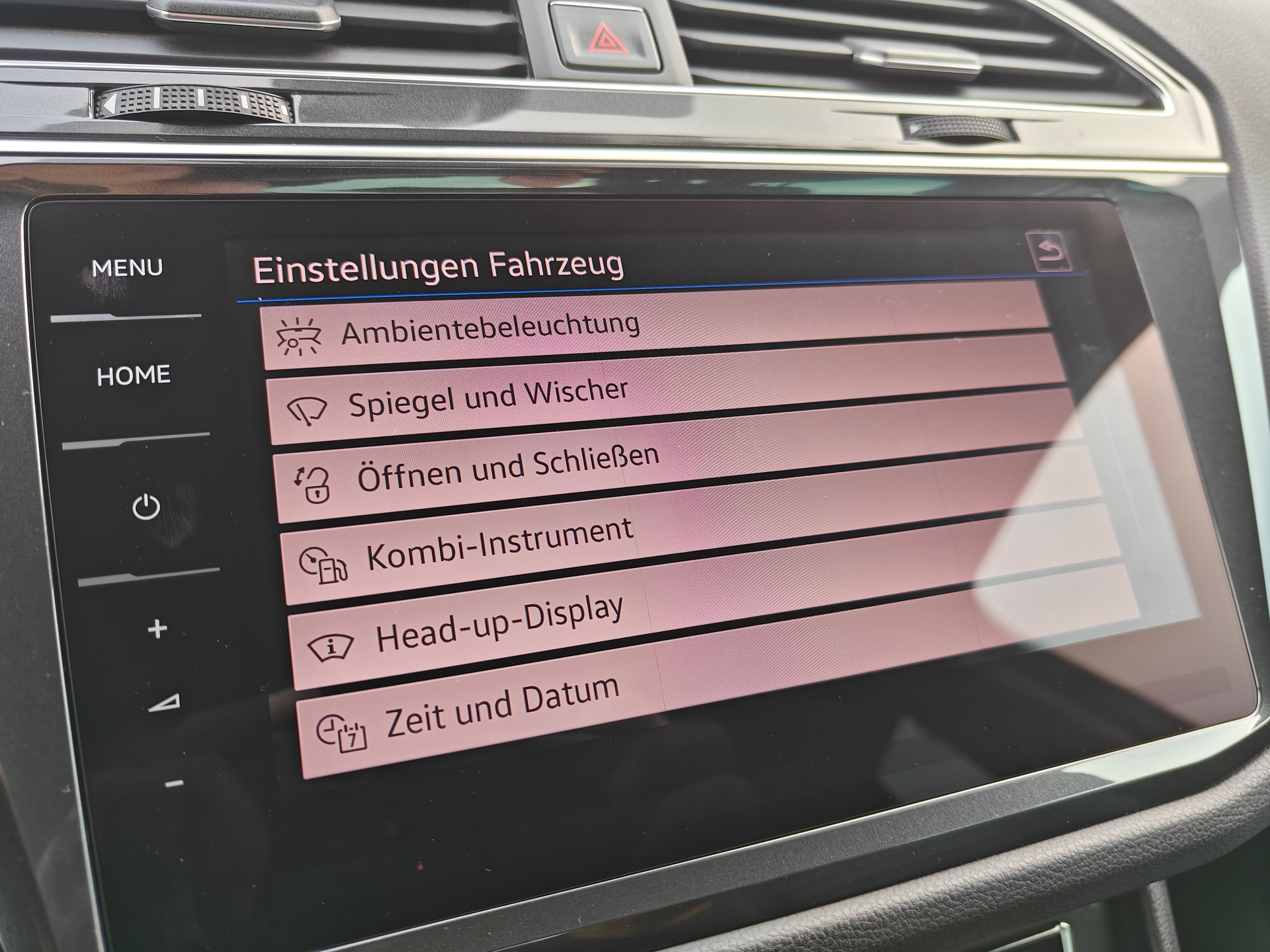 VW Tiguan 2.0TSI Highline 4Motion DSG *R-line*-image-22