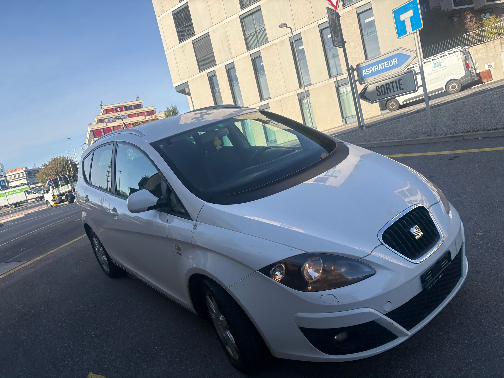 SEAT Altea XL 2.0 TDI Sport DSG-image-2