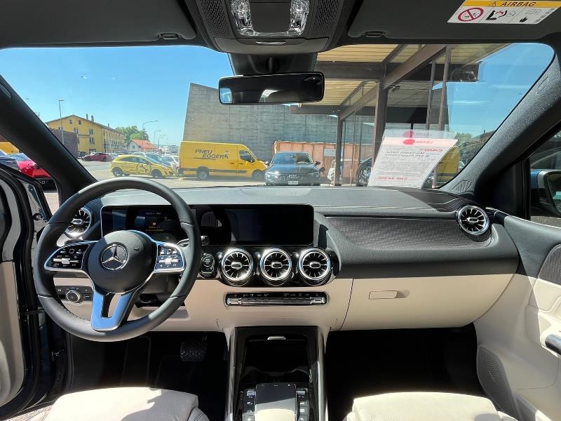 MERCEDES-BENZ B 220 4Matic Progressive 7G-DCT-image-8