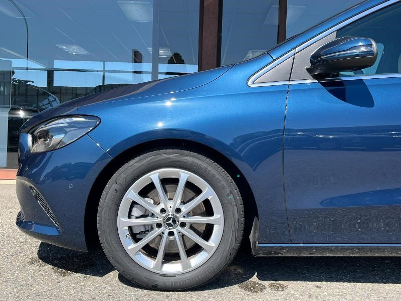 MERCEDES-BENZ B 220 4Matic Progressive 7G-DCT-image-5