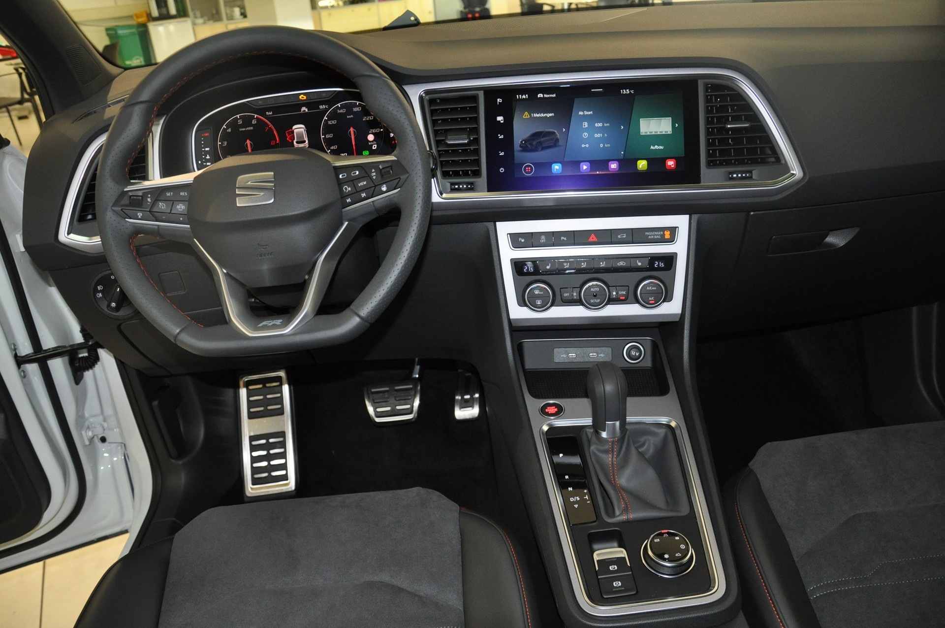 SEAT Ateca 2.0 TSI FR 4Drive DSG-image-7