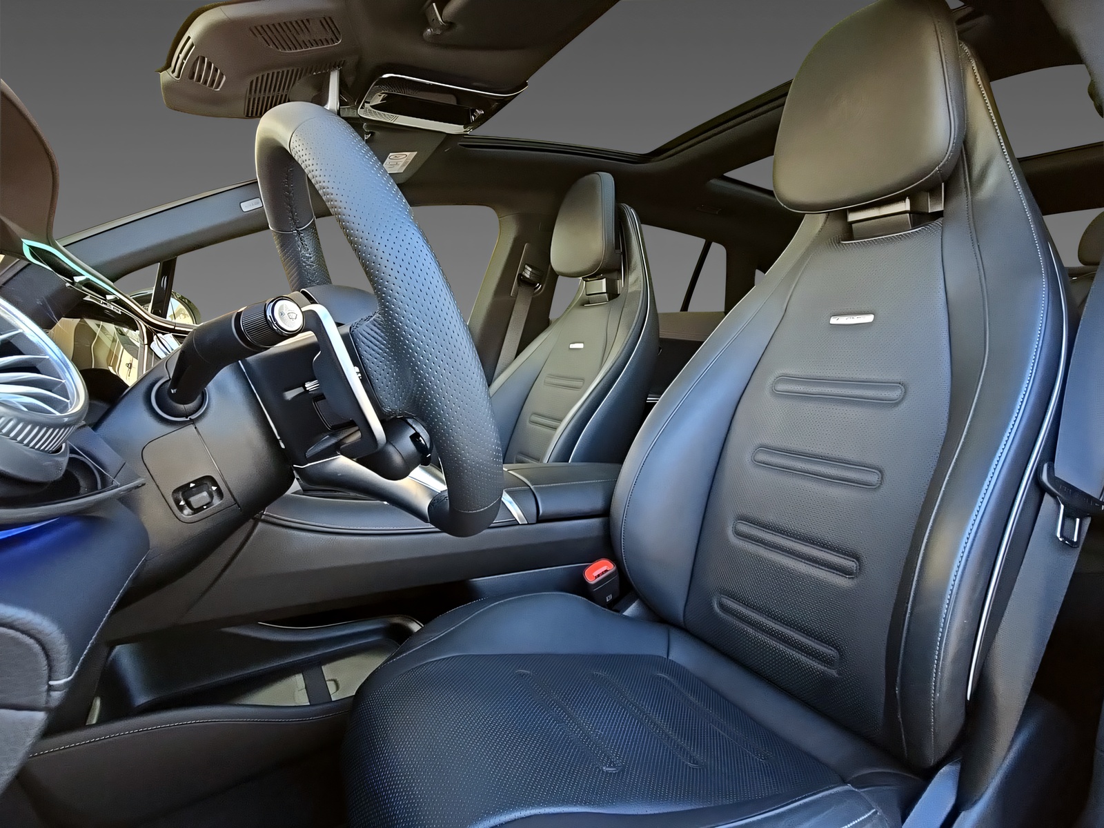 MERCEDES-BENZ EQE 43 AMG-image-8