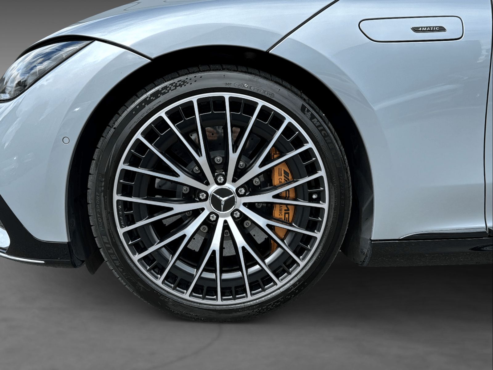 MERCEDES-BENZ EQE 43 4Matic-image-5