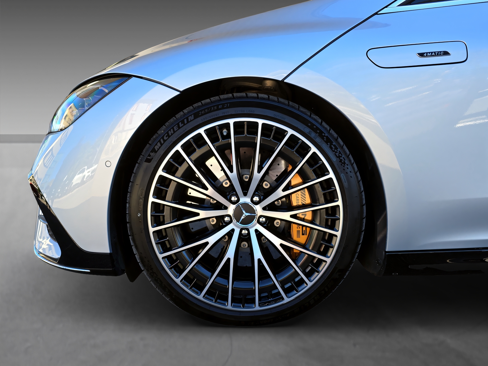 MERCEDES-BENZ EQE 43 AMG-image-6