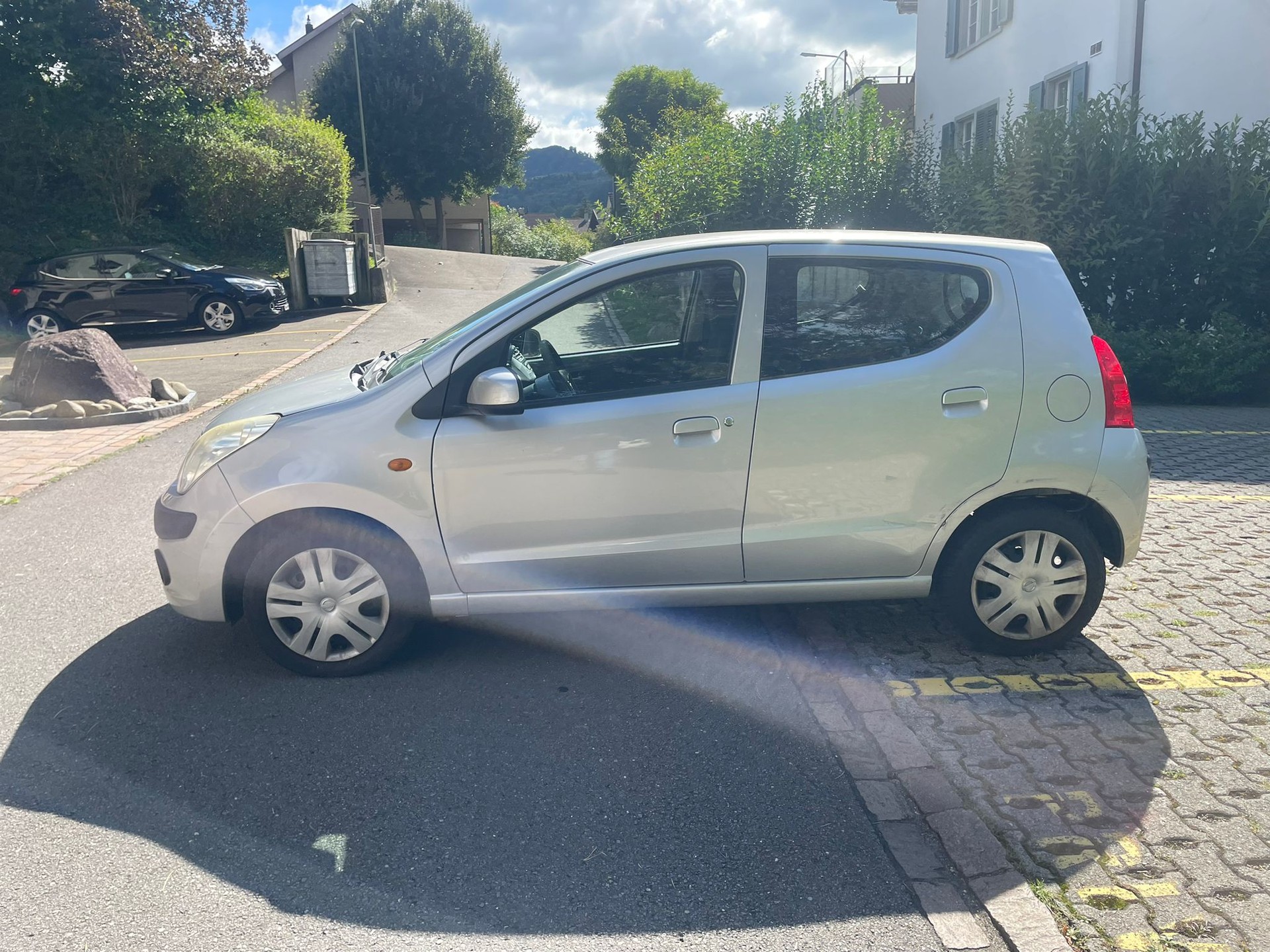 NISSAN Pixo 1.0 acenta-image-4