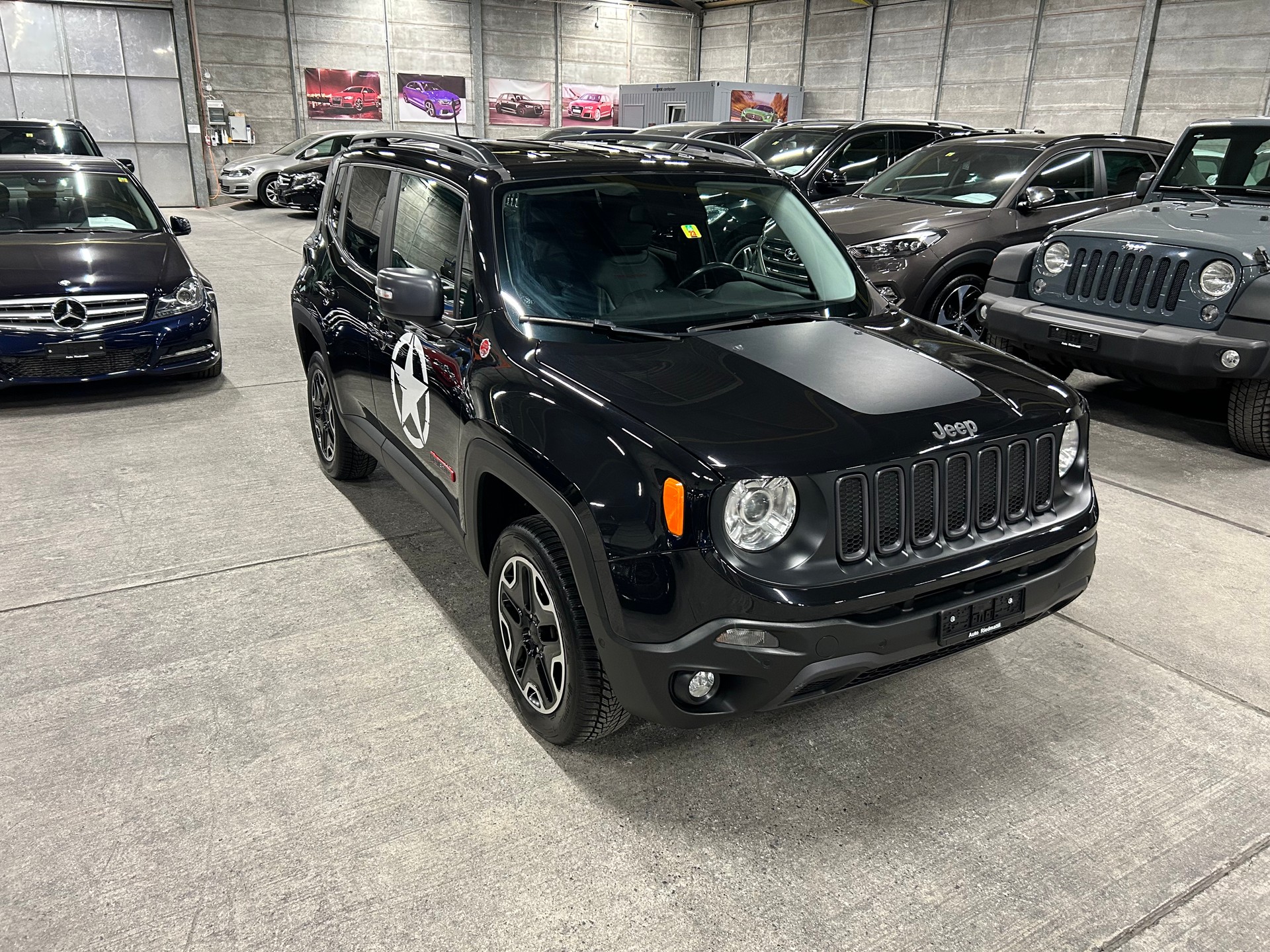 JEEP Renegade 2.0 CRD Trailhawk AWD + Low Range 9ATX-image-0