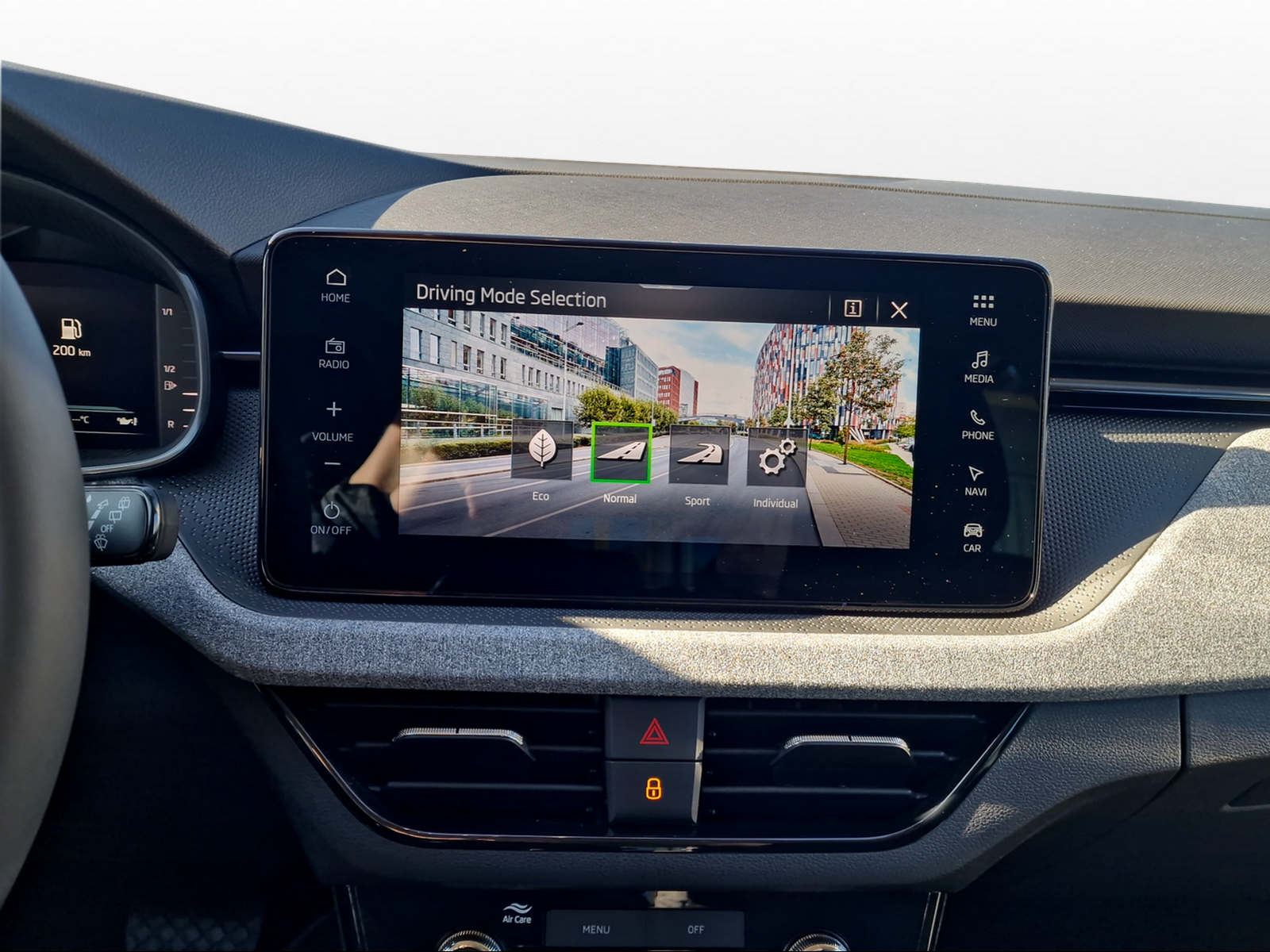 SKODA Scala 1.0 TSI Selection DSG-image-8