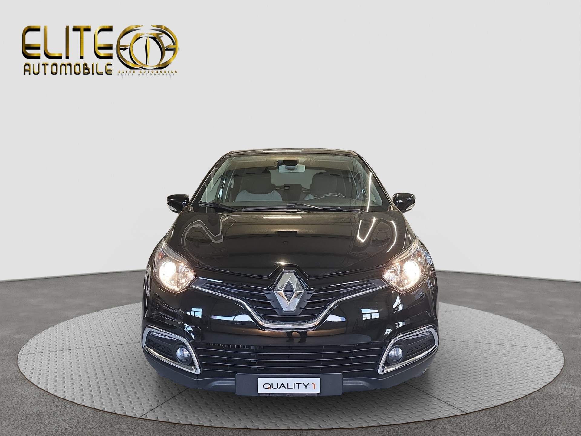 RENAULT Captur 1.2 T 16V Privilège EDC-image-1