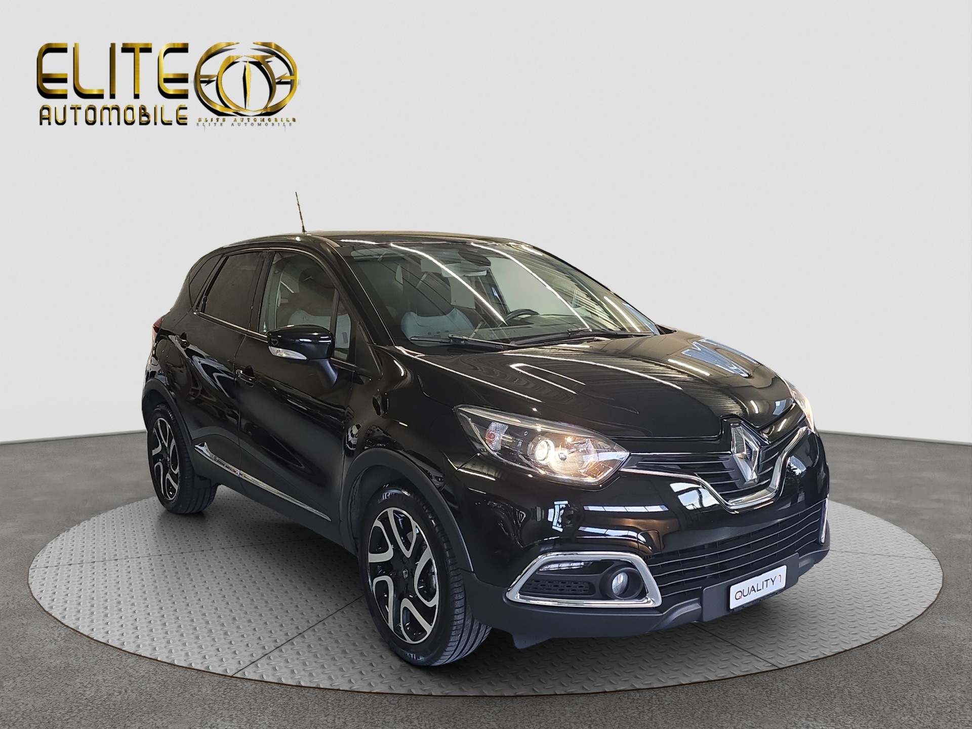 RENAULT Captur 1.2 T 16V Privilège EDC-image-0