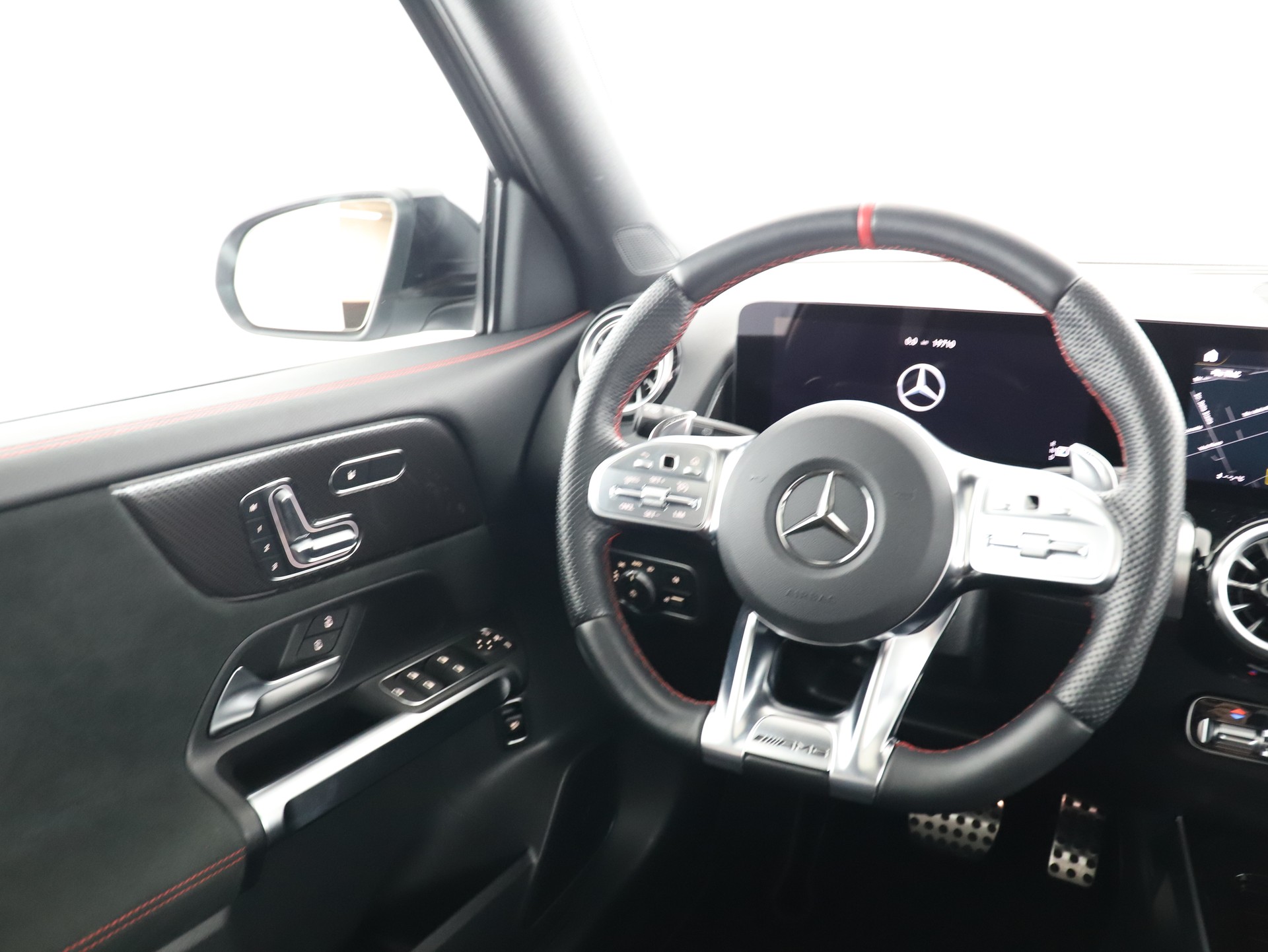 MERCEDES-BENZ GLB AMG 35 4M 8G-Tronic 7posti-image-11
