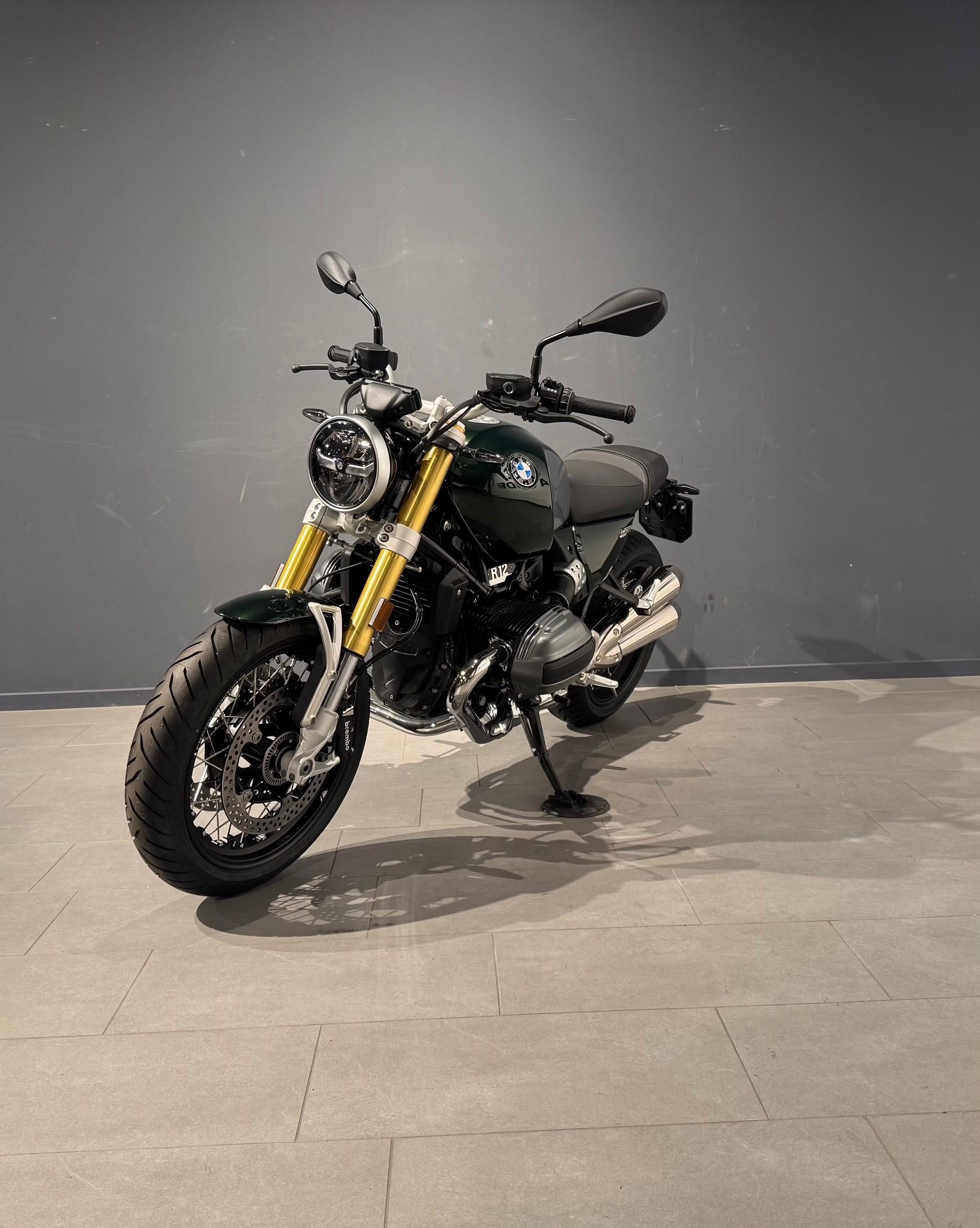 BMW R 12 nine T A2-showroom-element-2