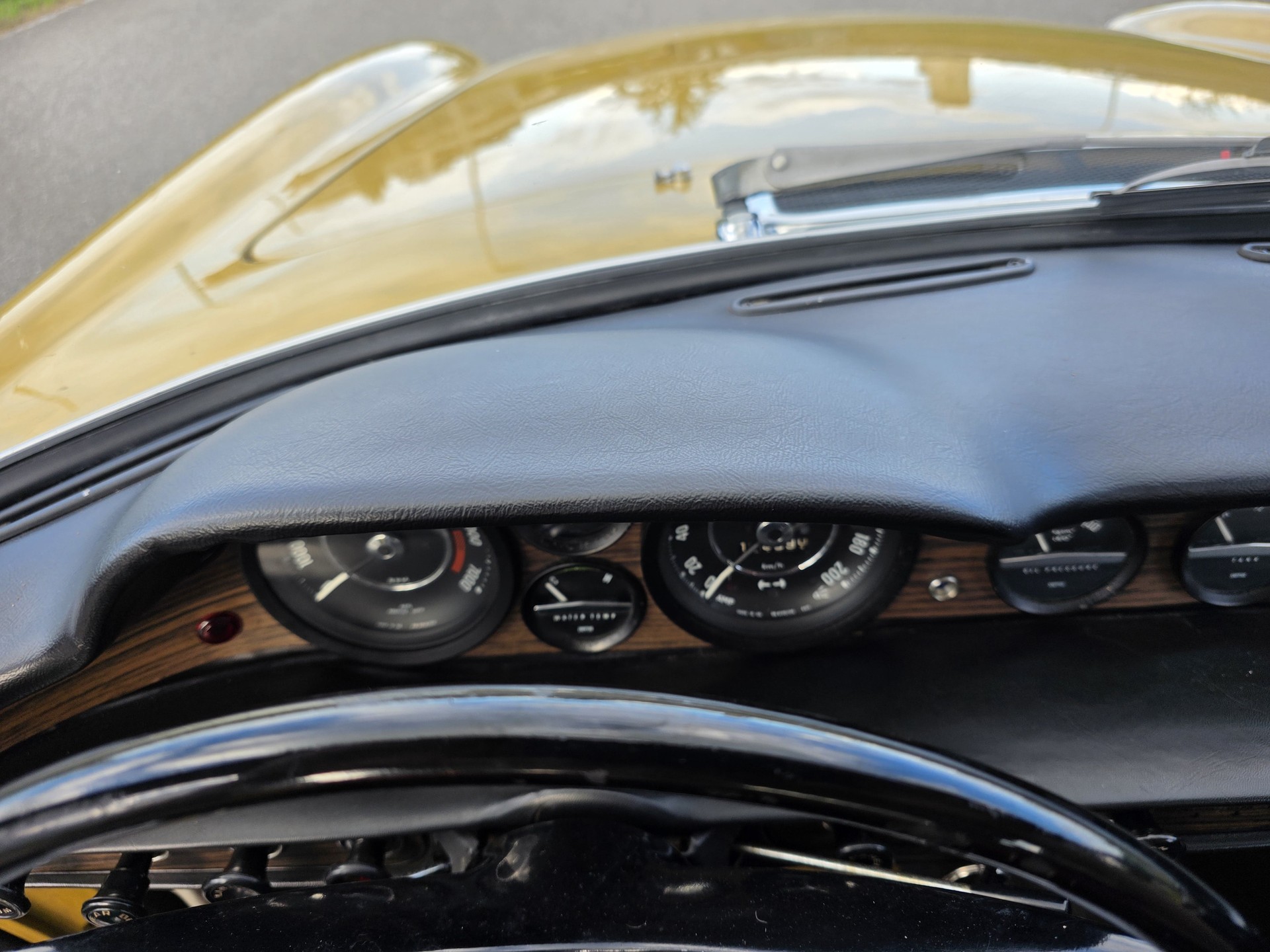 VOLVO Sport P1800E-image-16