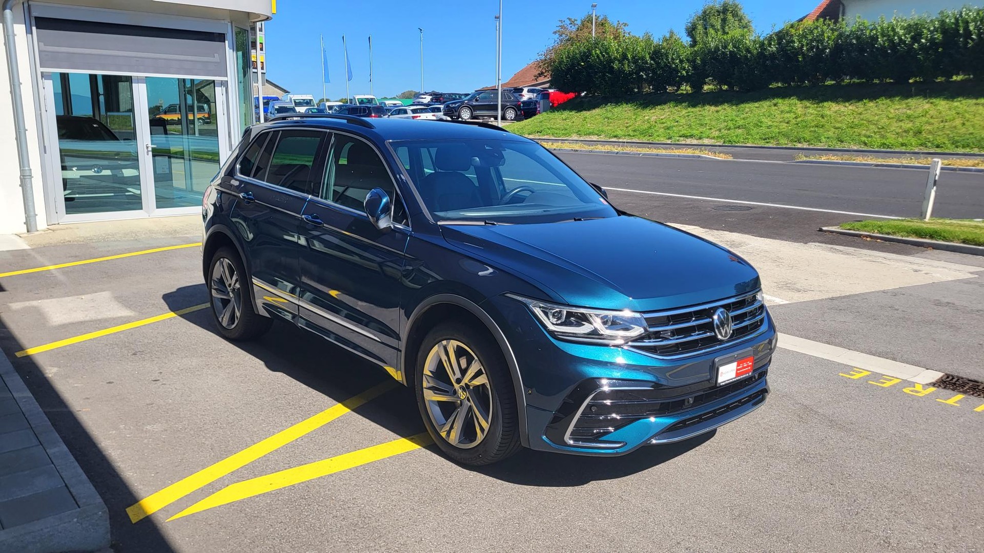 VW Tiguan 1.4TSI PHEV Selection DSG-image-2