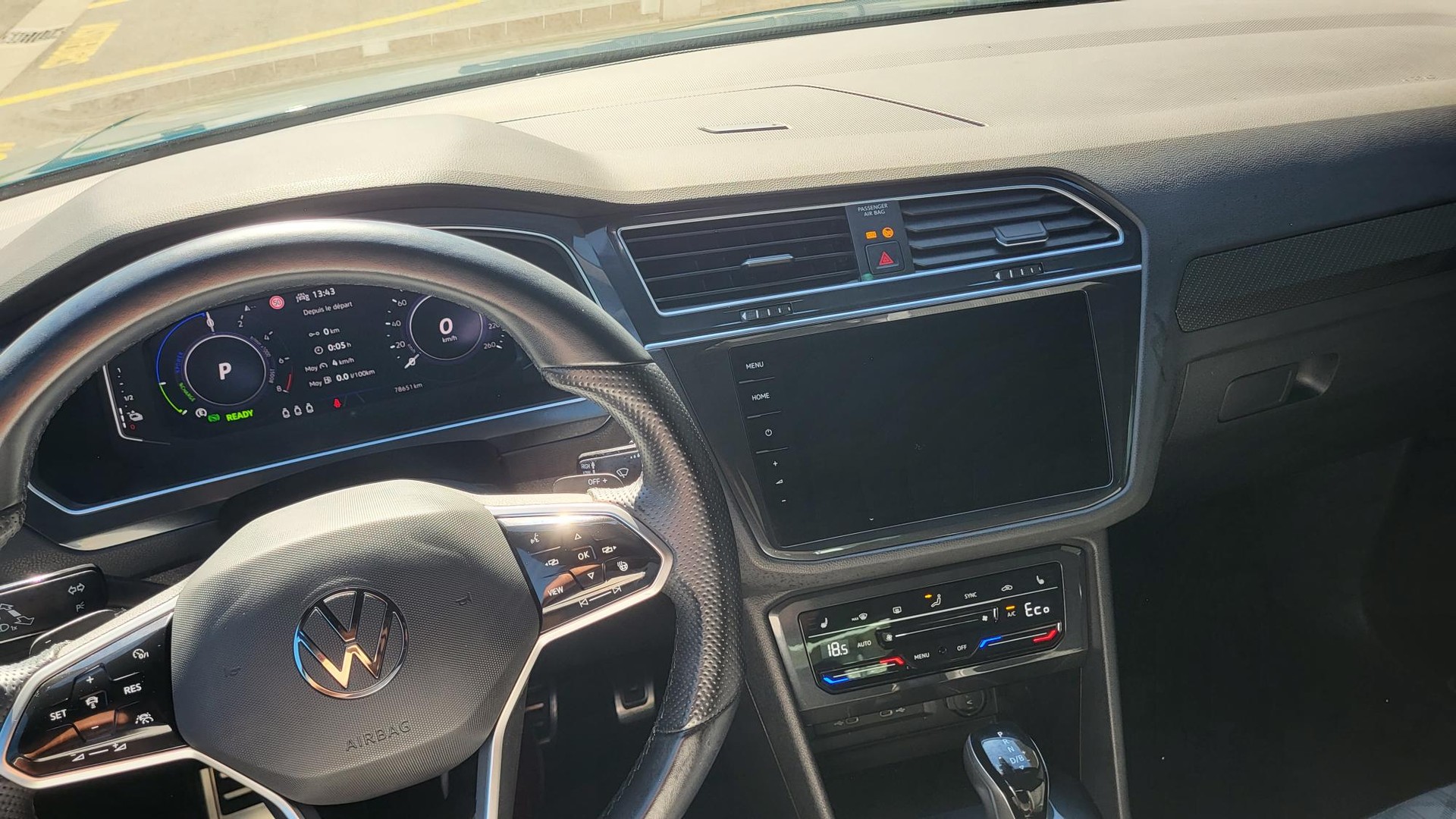 VW Tiguan 1.4TSI PHEV Selection DSG-image-8