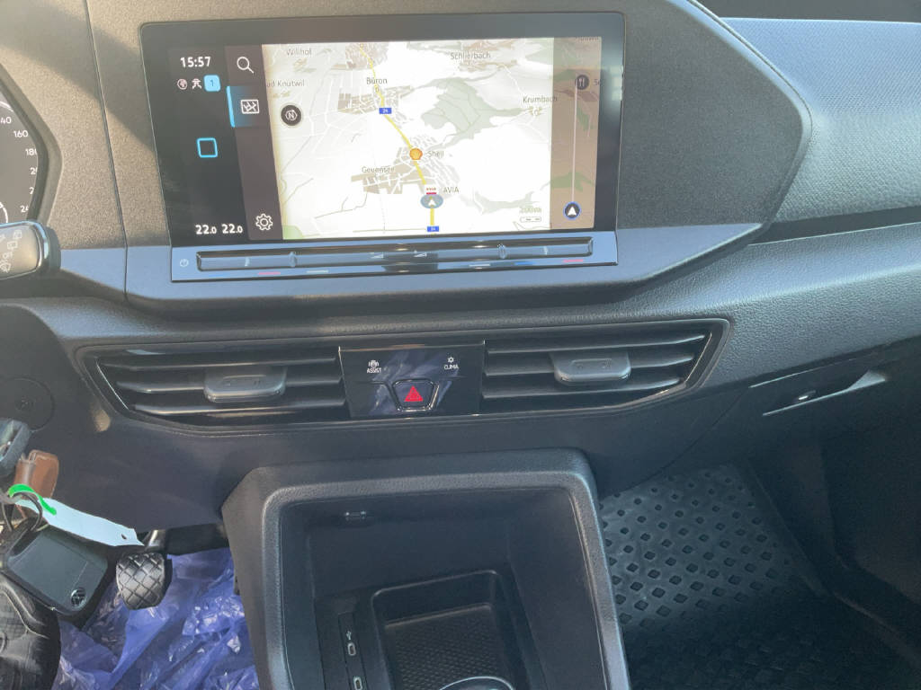 VW Caddy 2.0 TDI 102-image-11