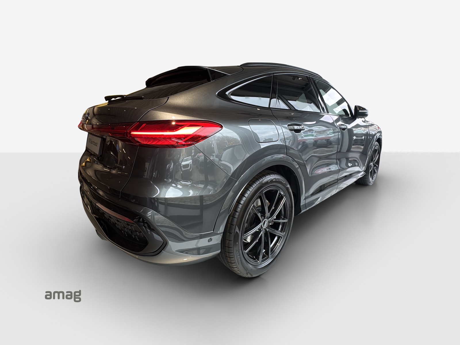 AUDI Q5 Sportback TDI quattro 150 kW S-tronic-image-4